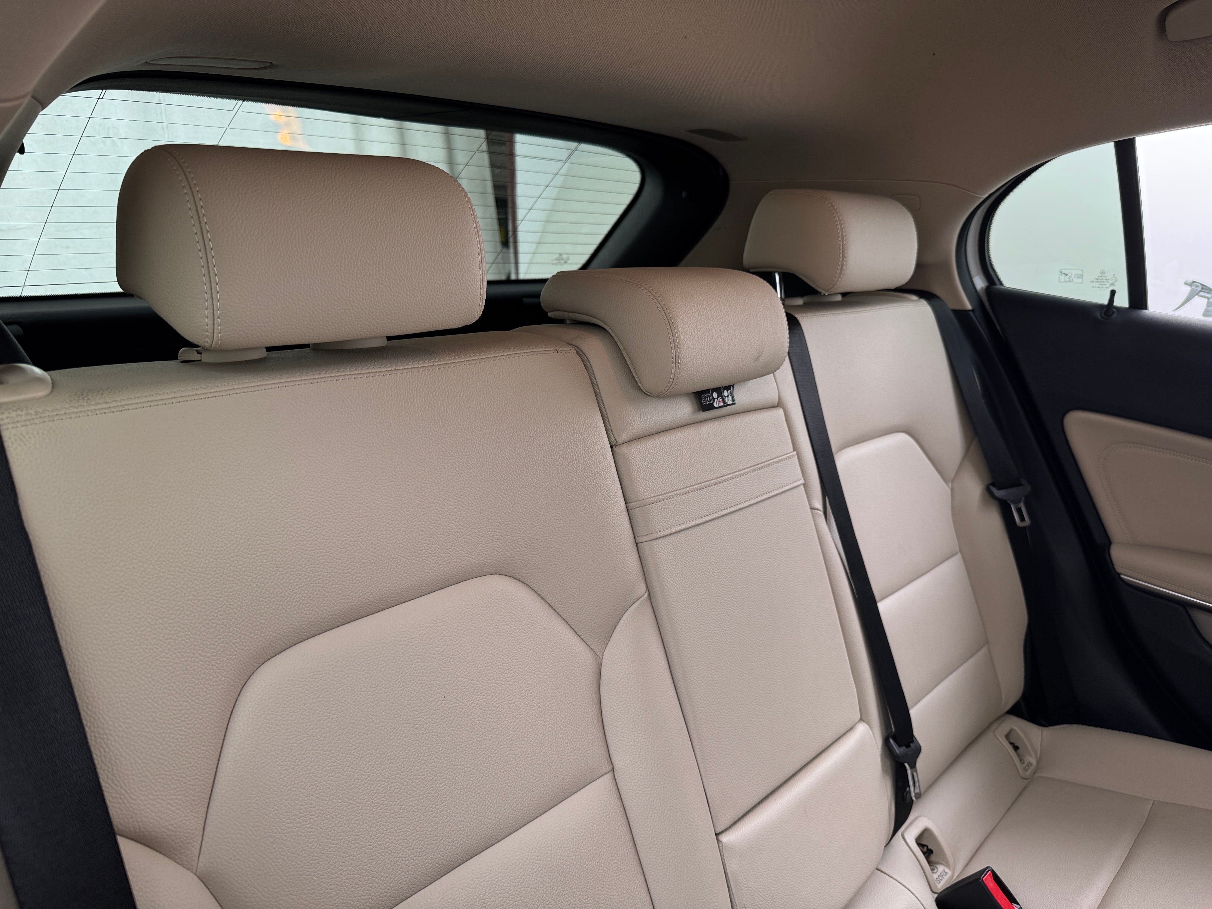2018 Mercedes-Benz GLA 250 6