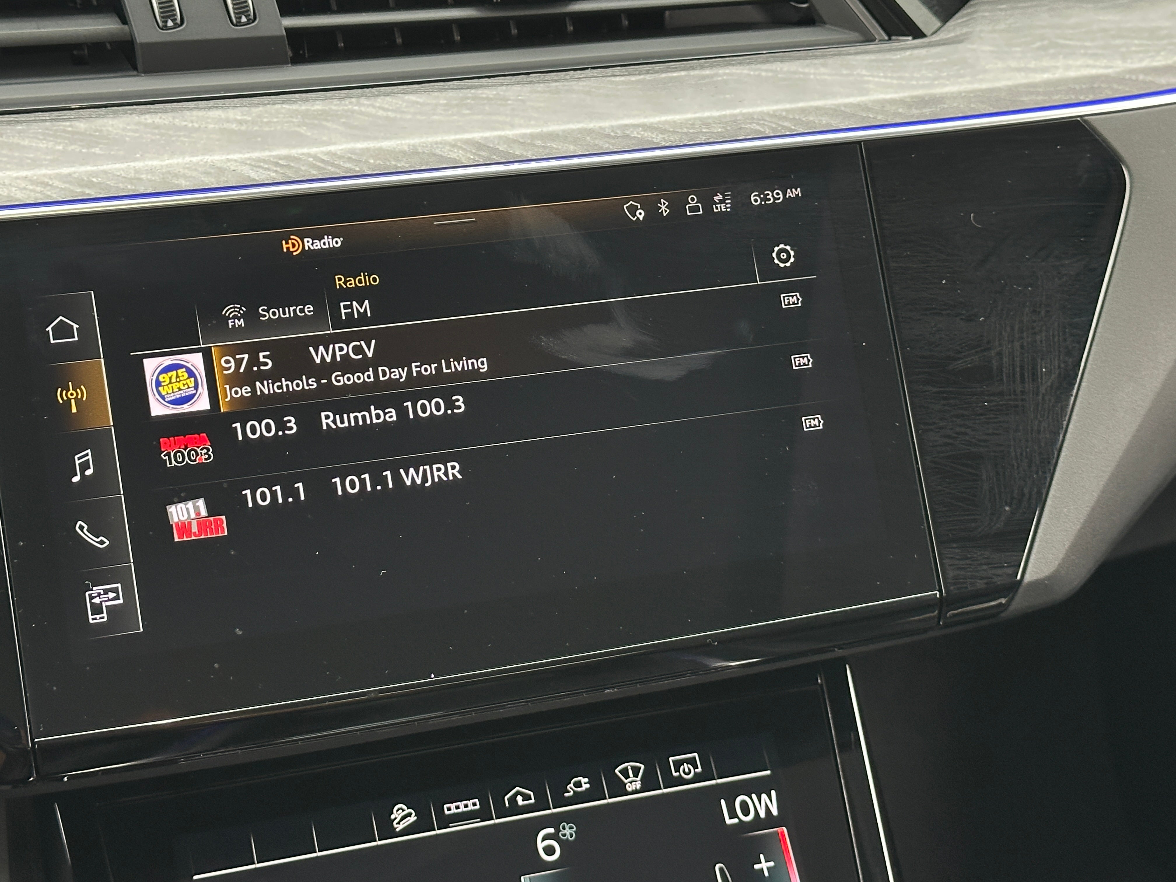 2022 Audi e-tron S Prestige 4