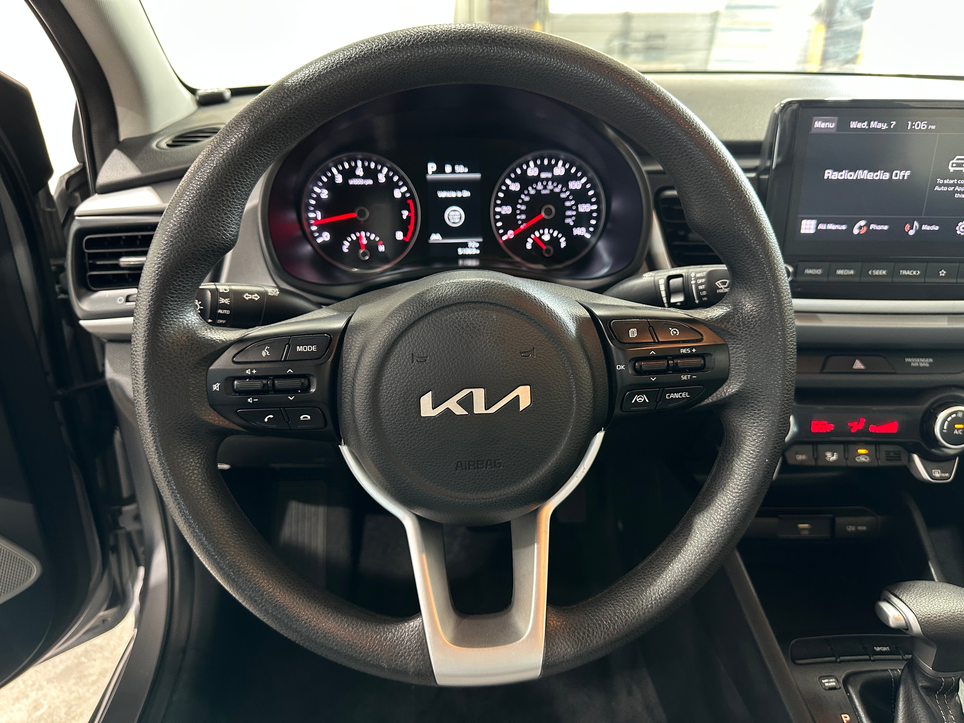 2023 Kia Rio S 5