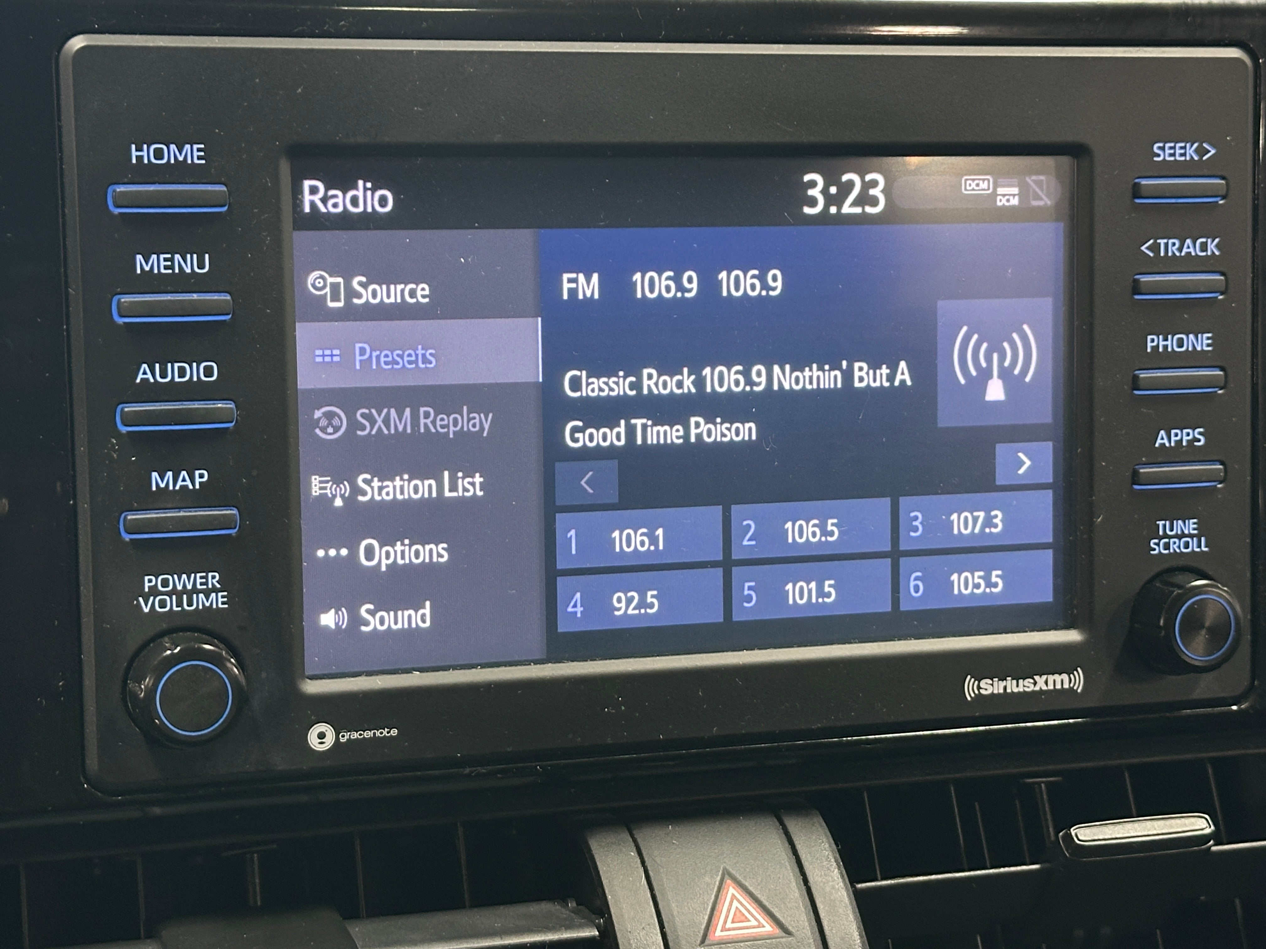 2021 Toyota RAV4 XLE 4