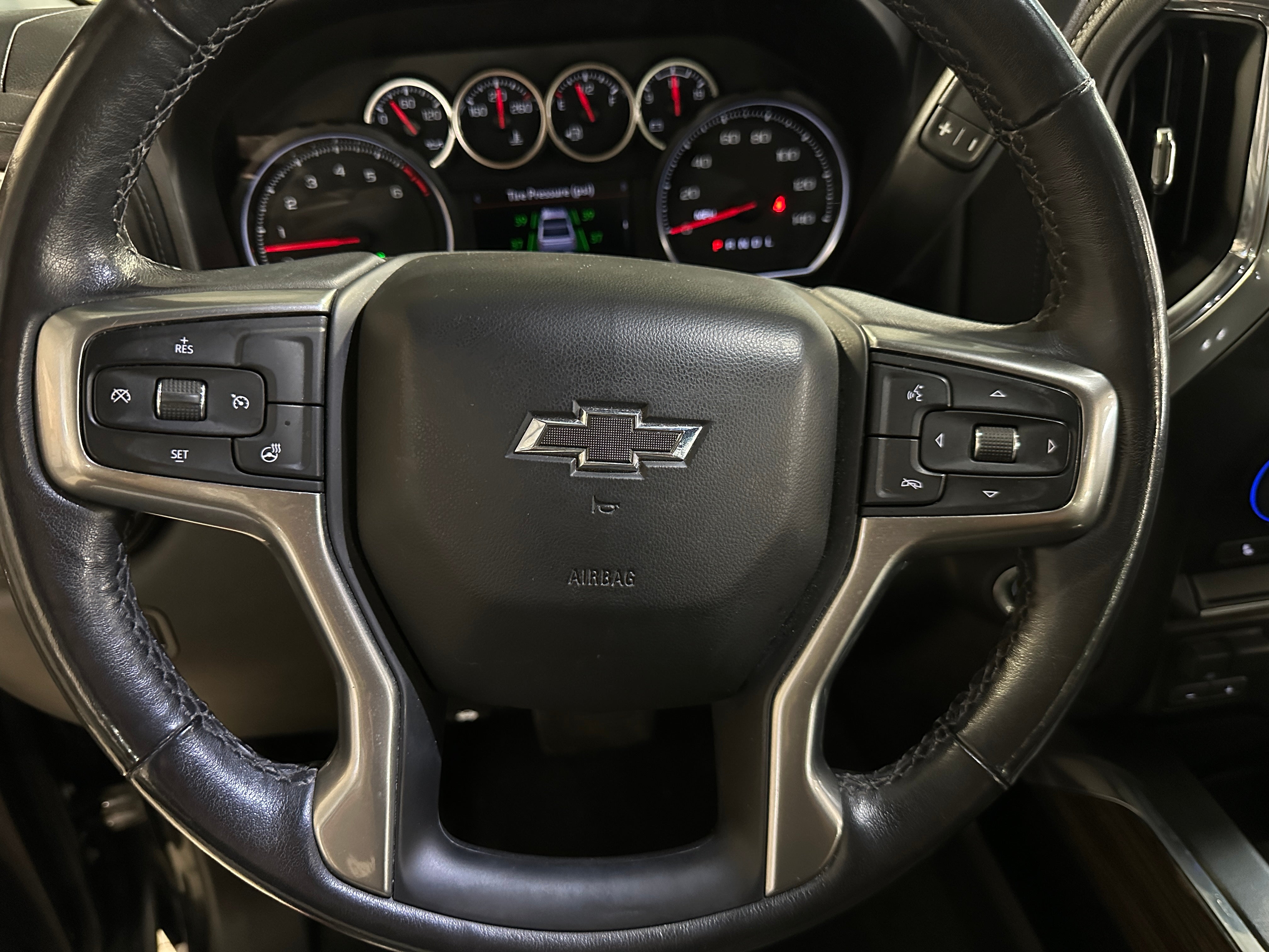2021 Chevrolet Silverado 1500 RST 4