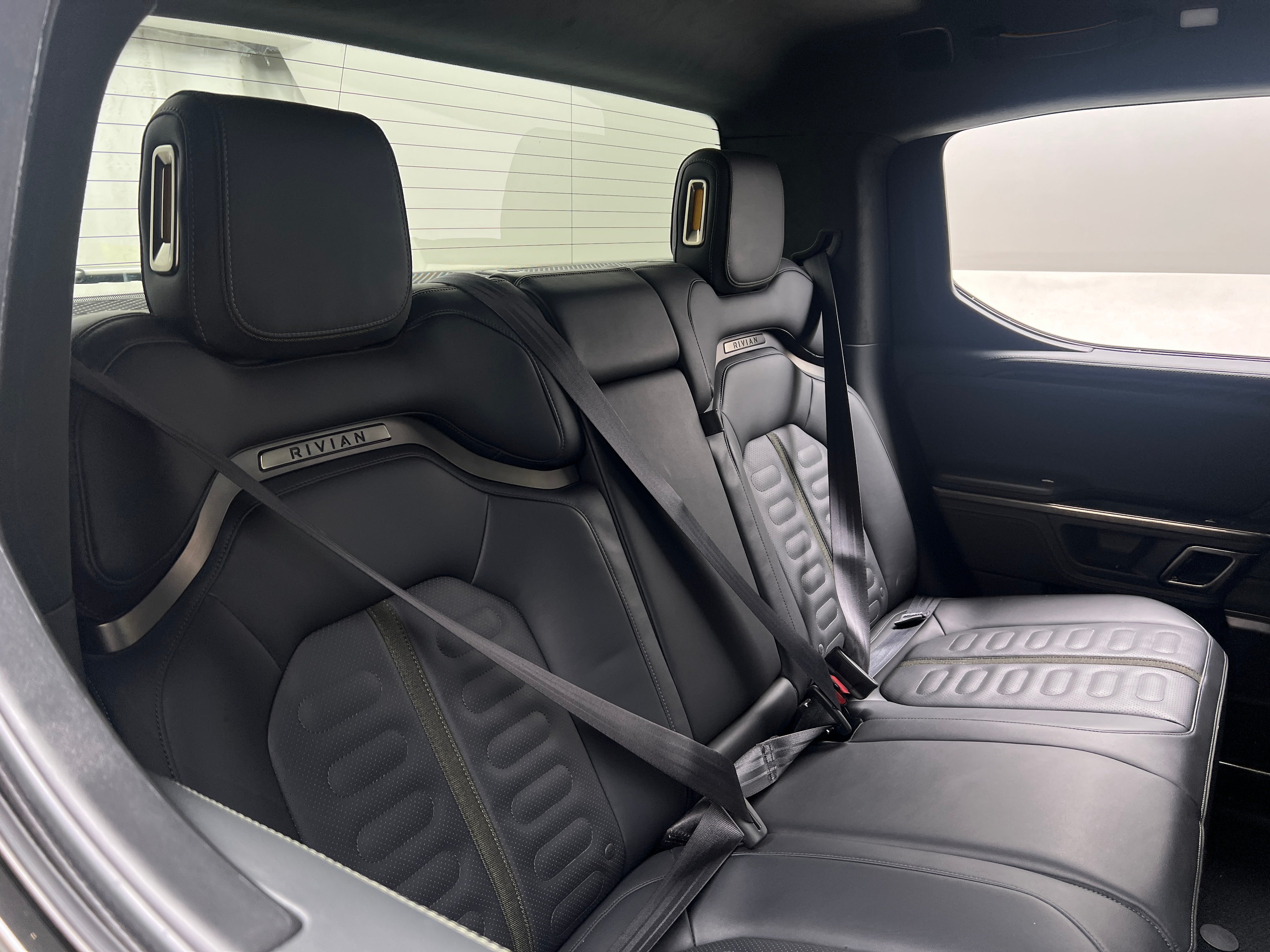 2022 Rivian R1T Launch Edition 5