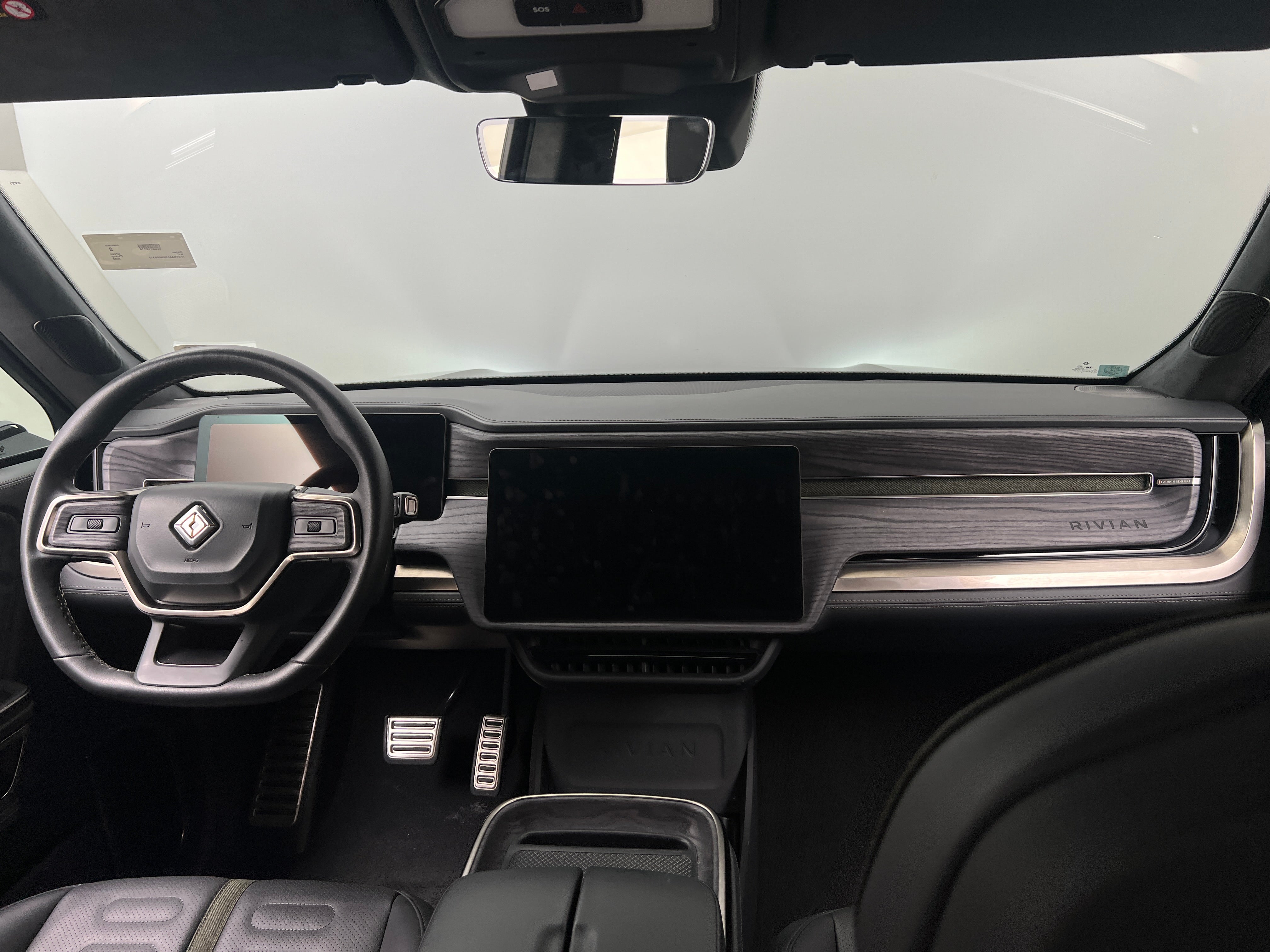 2022 Rivian R1T Launch Edition 2