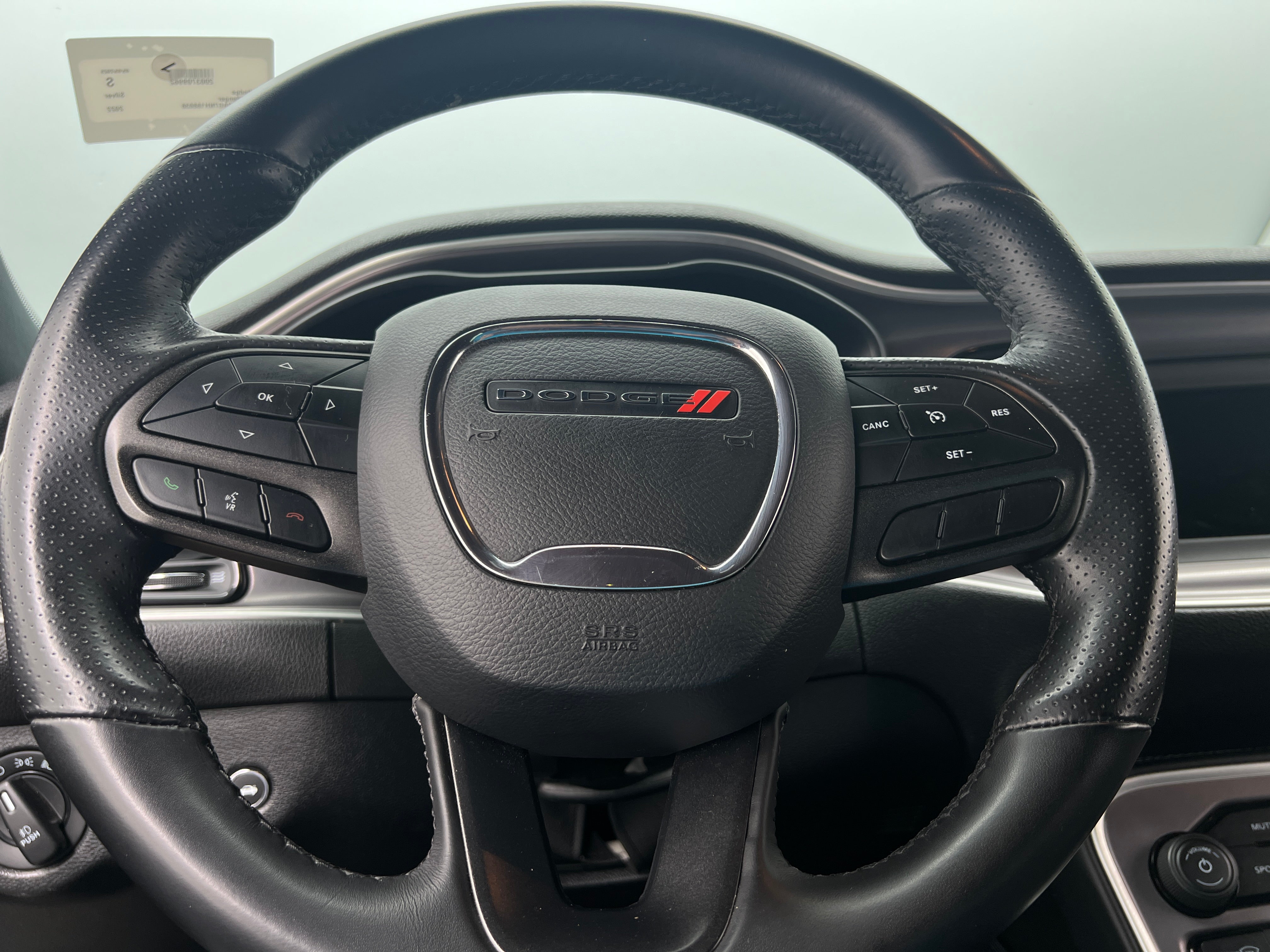 2022 Dodge Challenger SXT 4