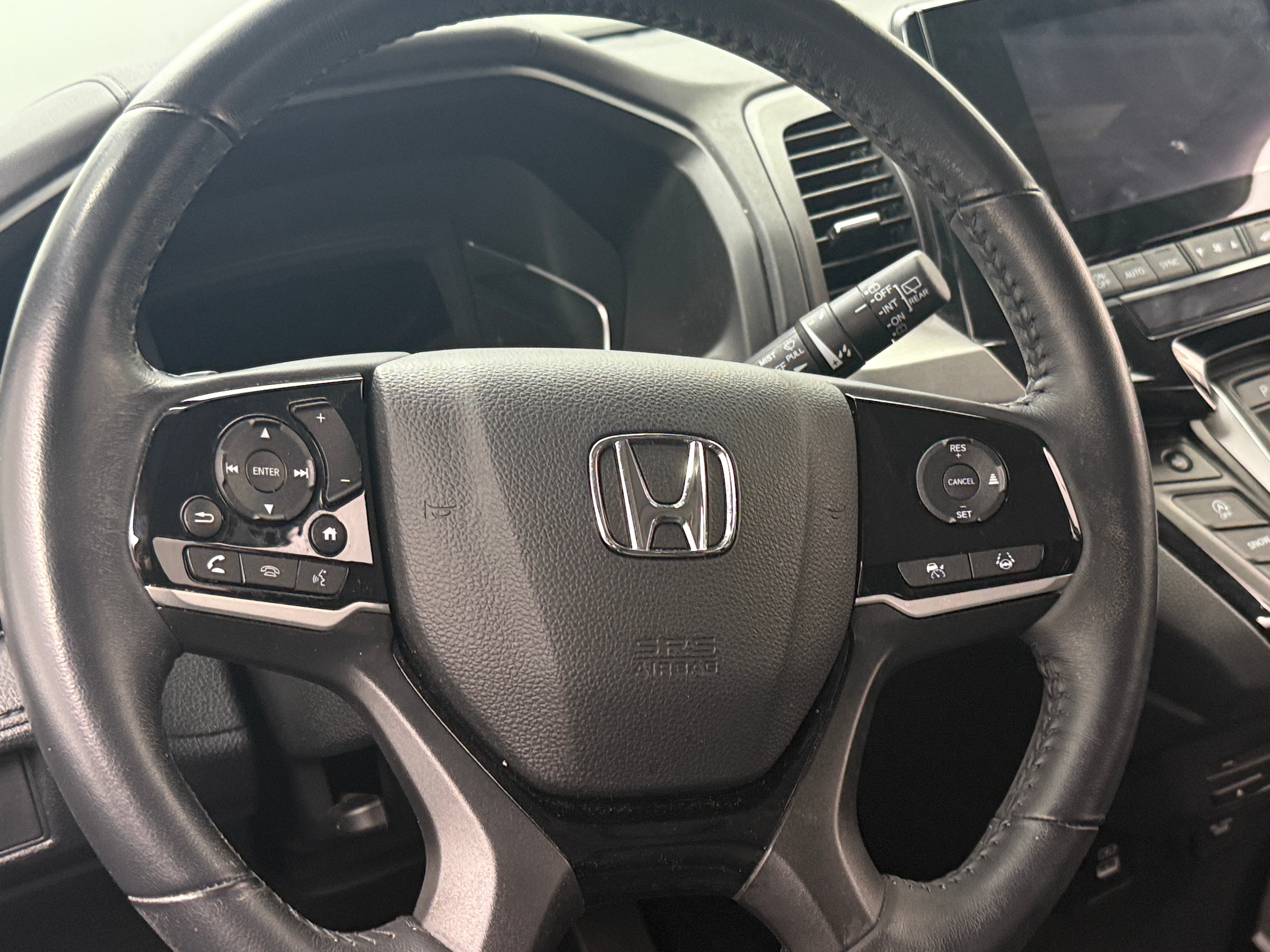 2023 Honda Odyssey Touring 4