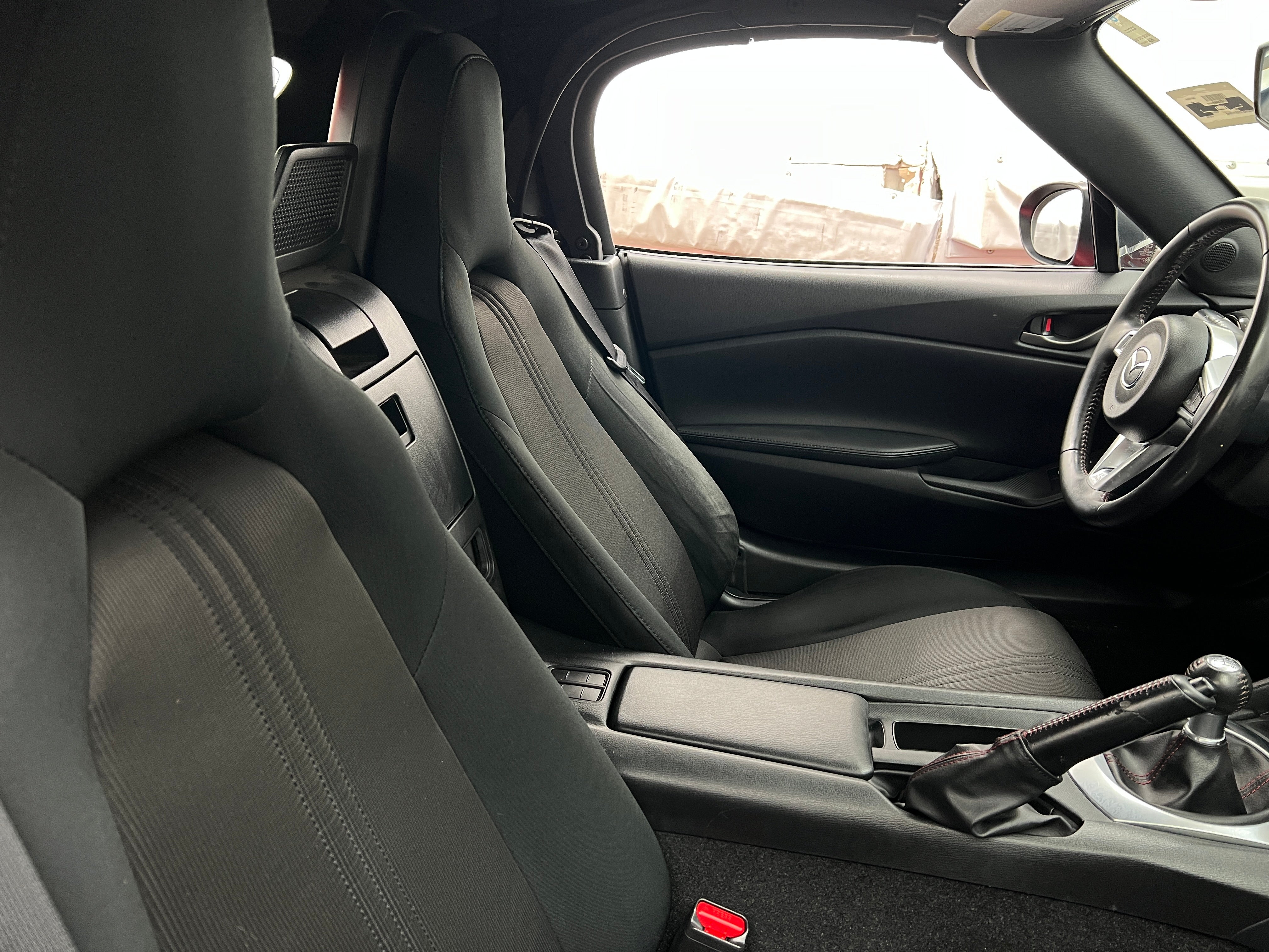 Thumbnail: 2016 Mazda MX-5 Miata - 2