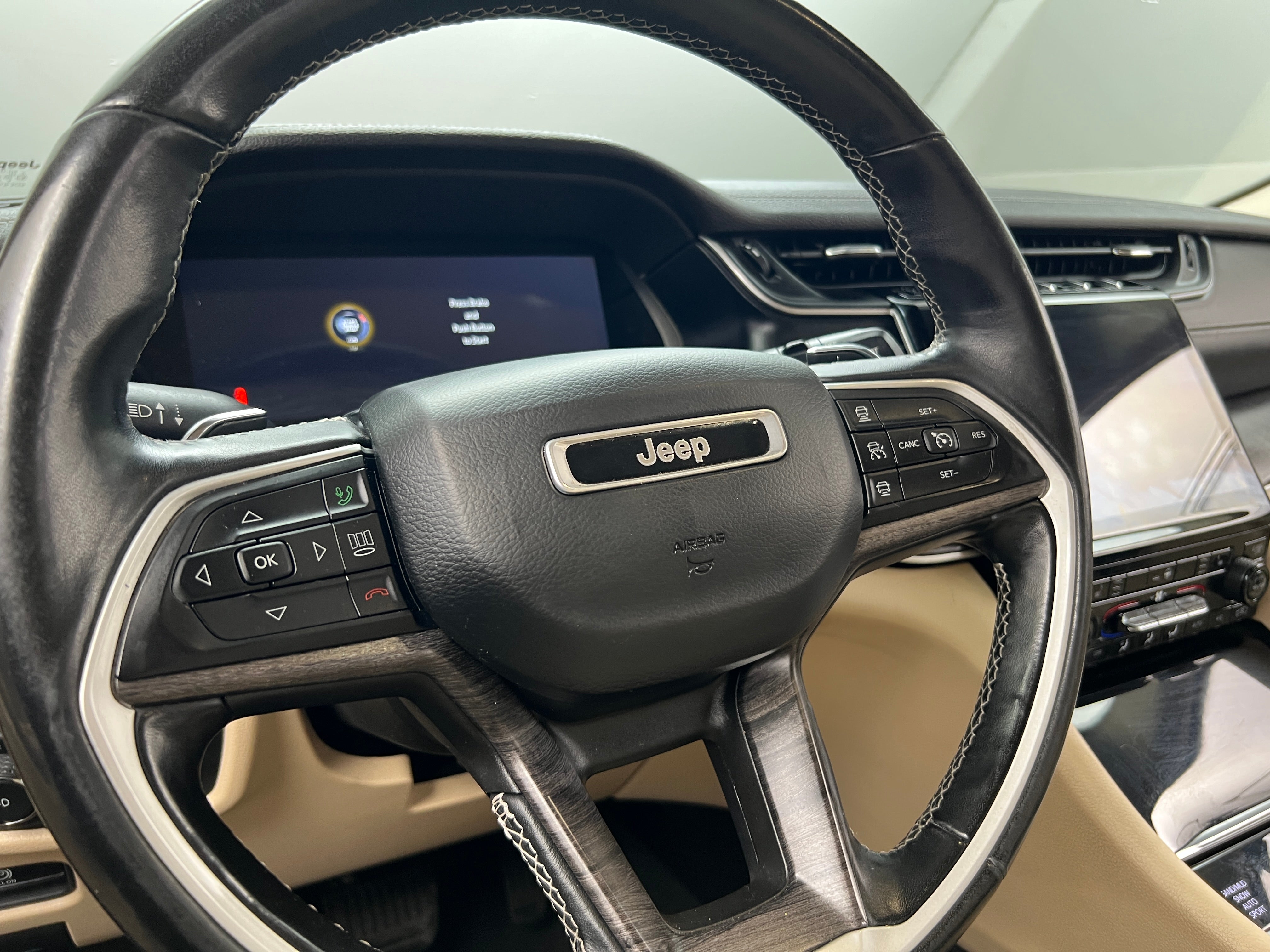 2021 Jeep Grand Cherokee L Limited Edition 4