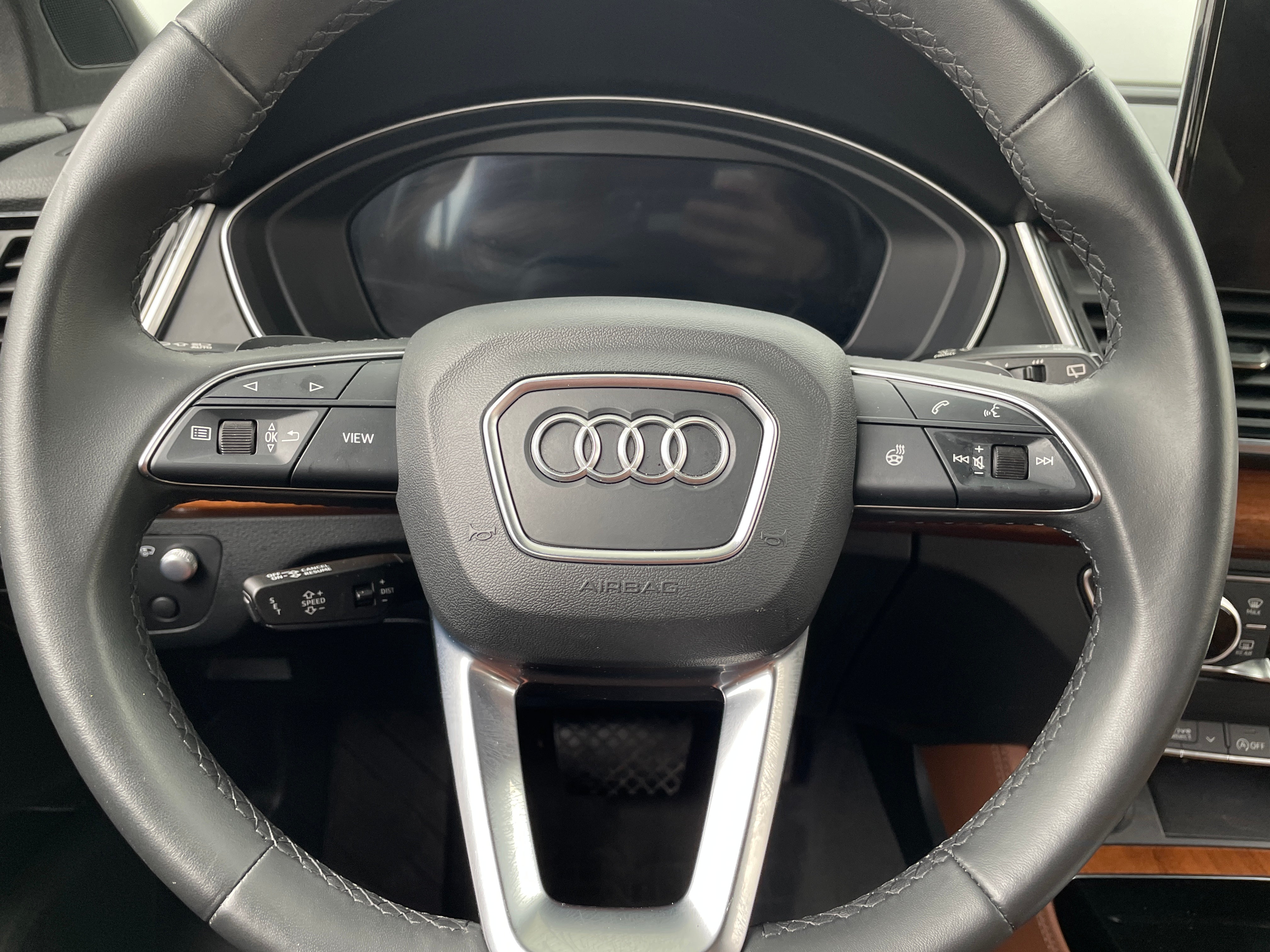 2022 Audi Q5 e Prestige 4