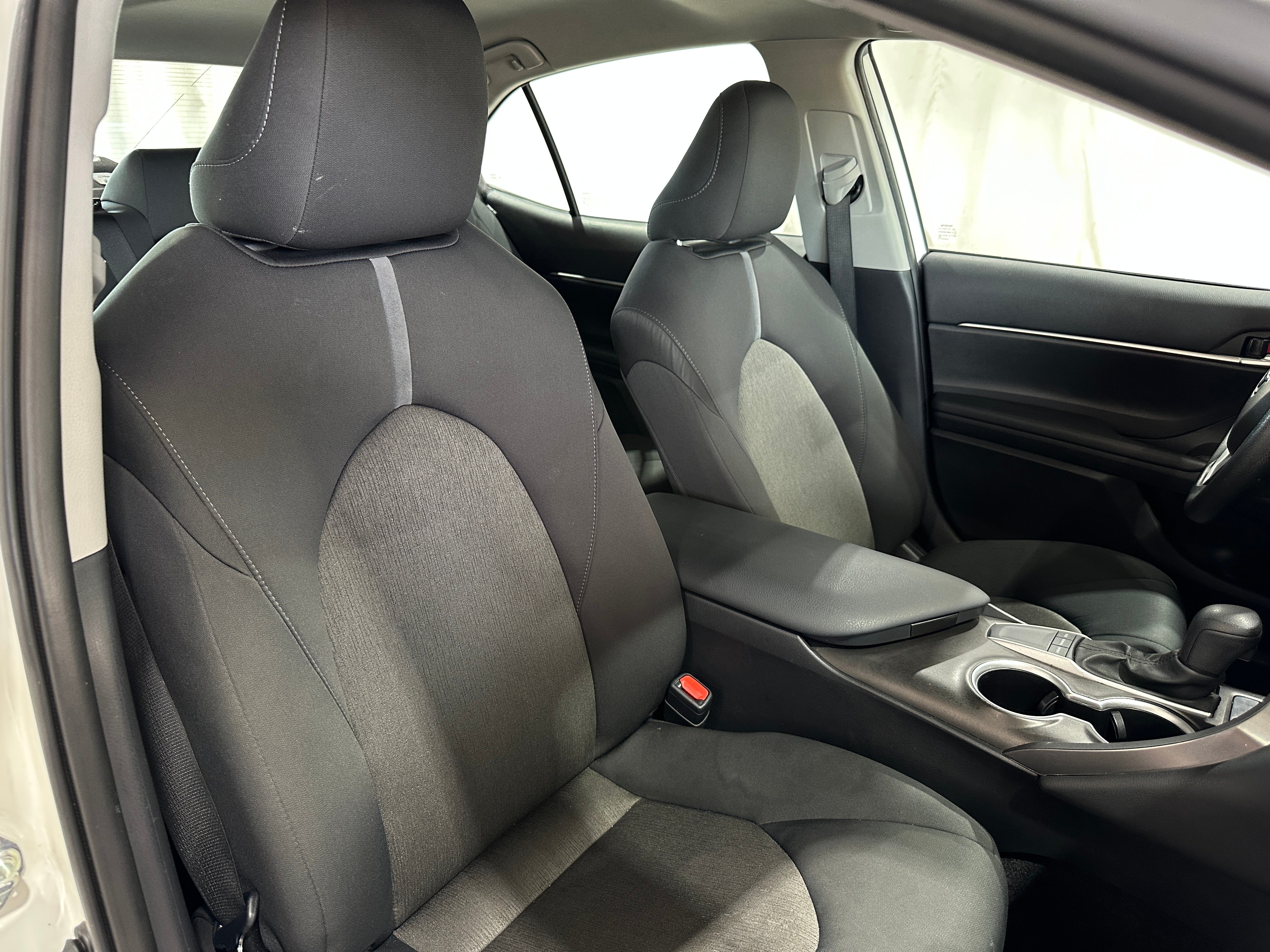2024 Toyota Camry LE 2