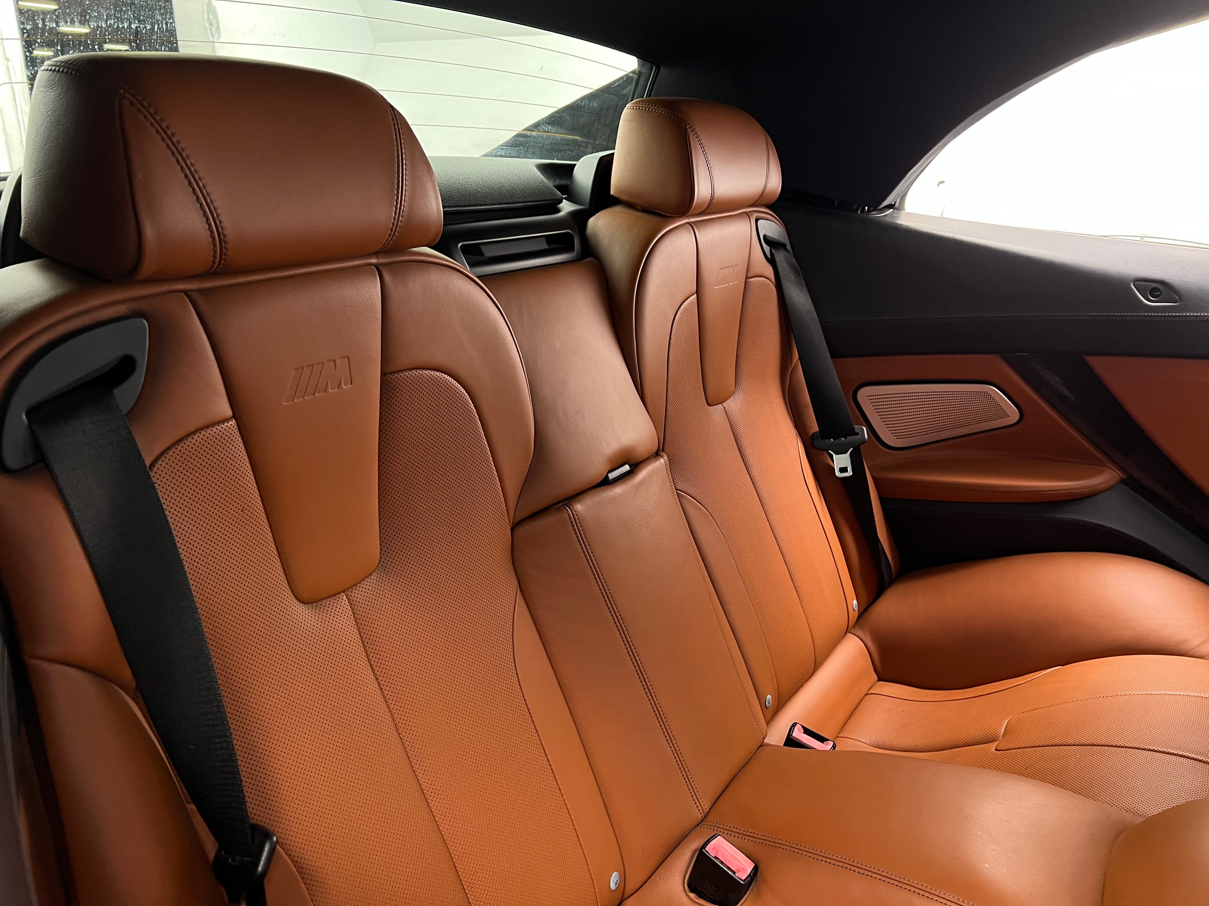2016 BMW M6 Base 5