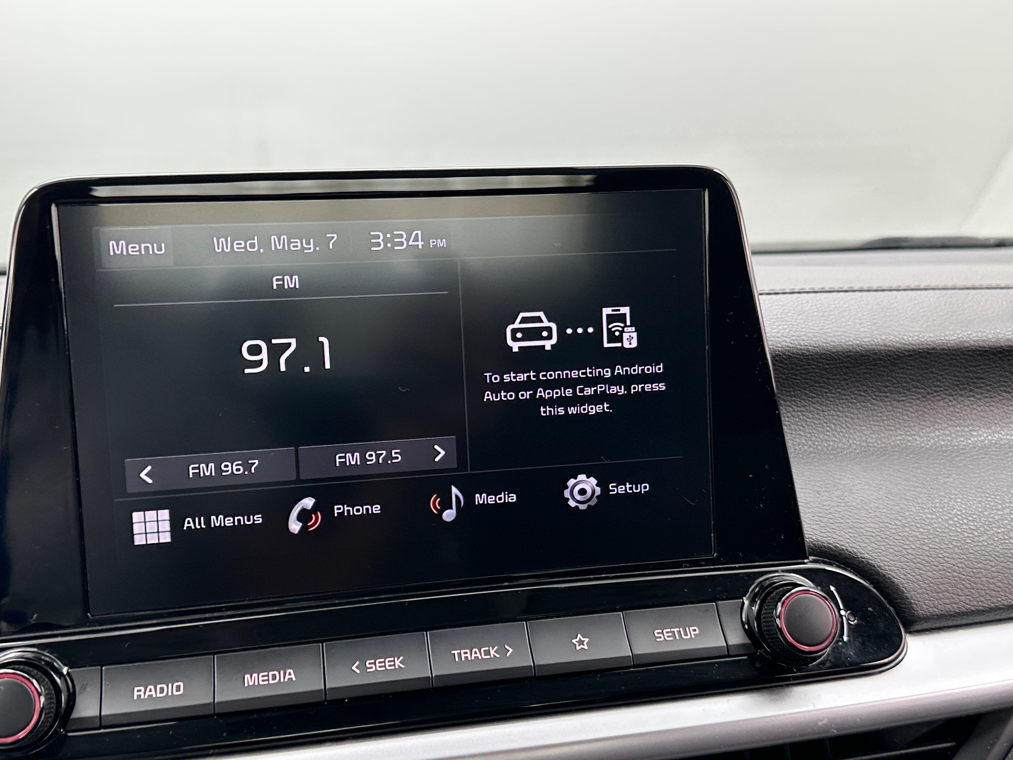 2024 Kia Forte LXS 4