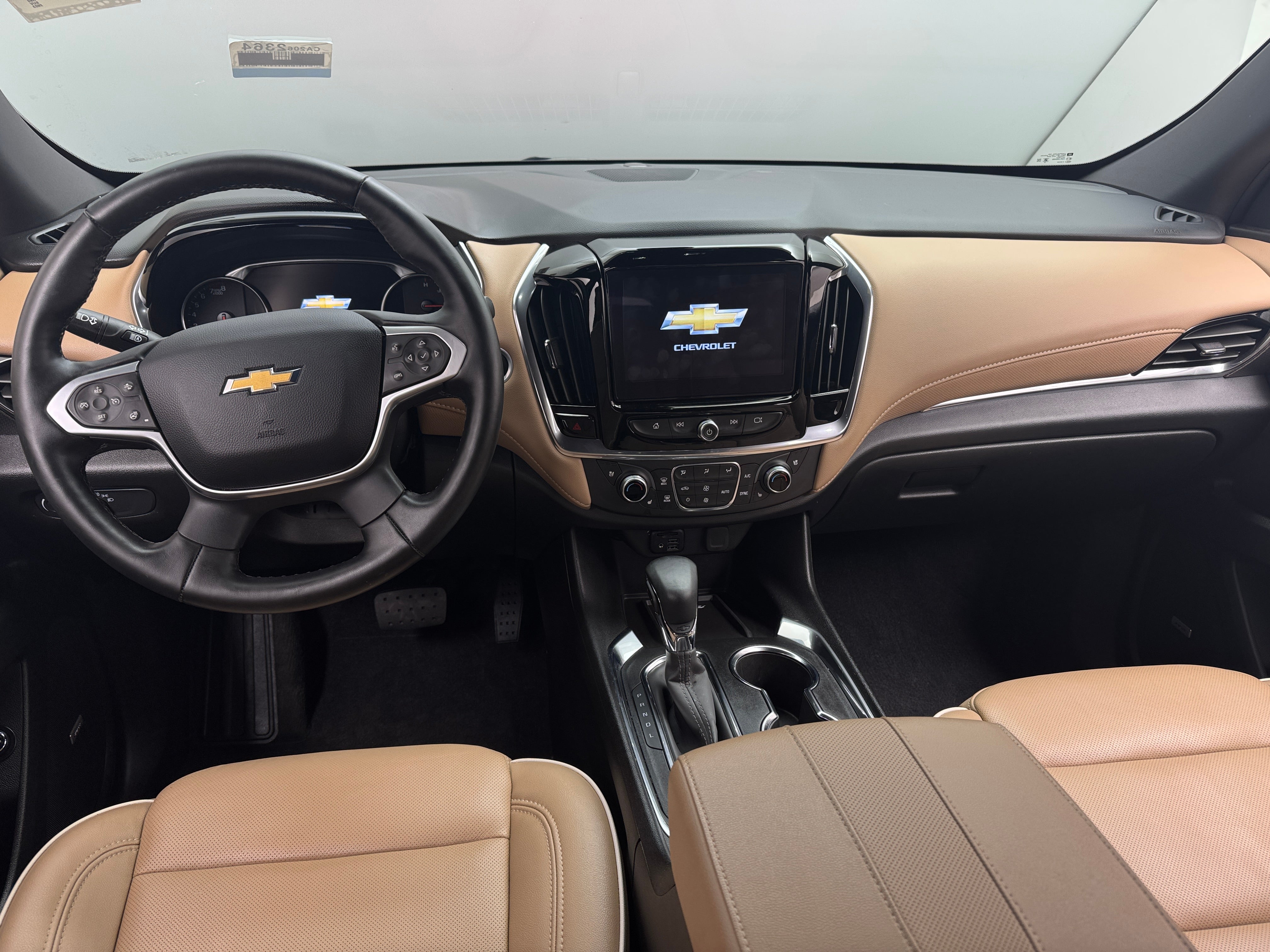 2023 Chevrolet Traverse Premier 2