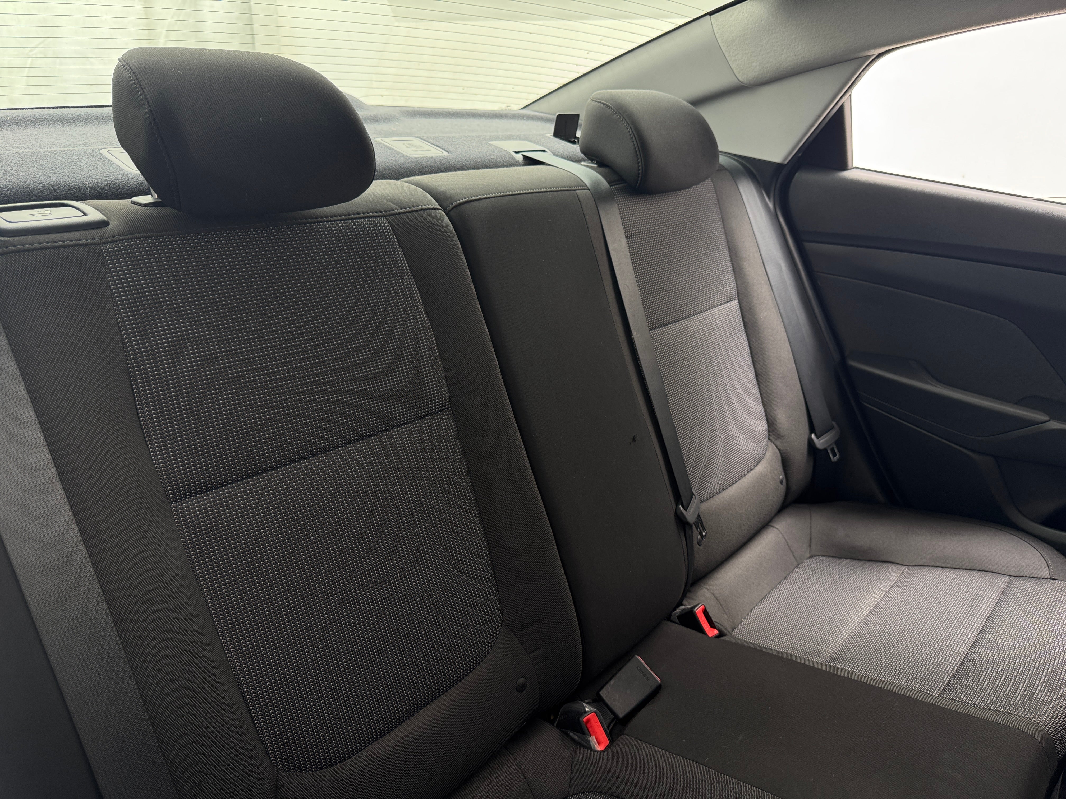 2022 Hyundai Accent SE 6