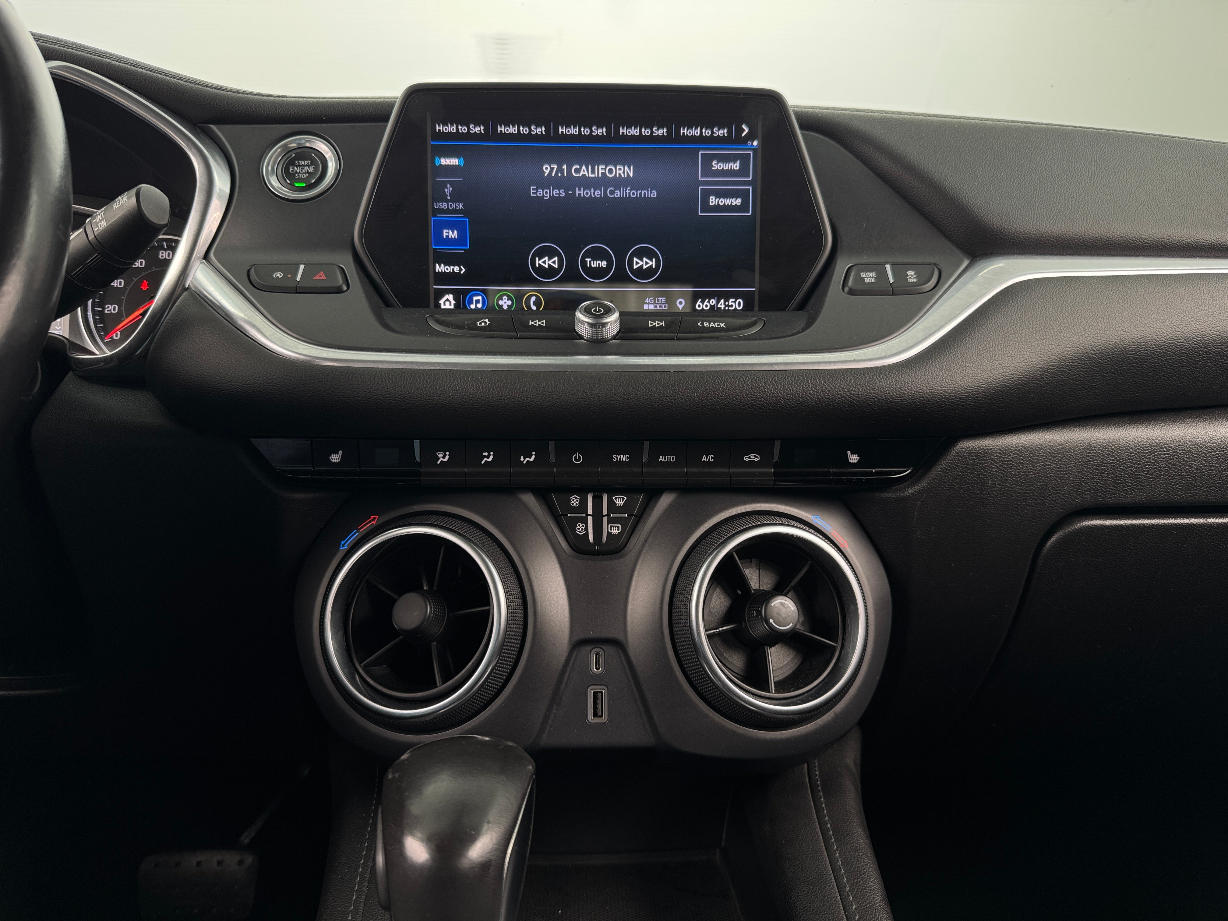 2020 Chevrolet Blazer  4