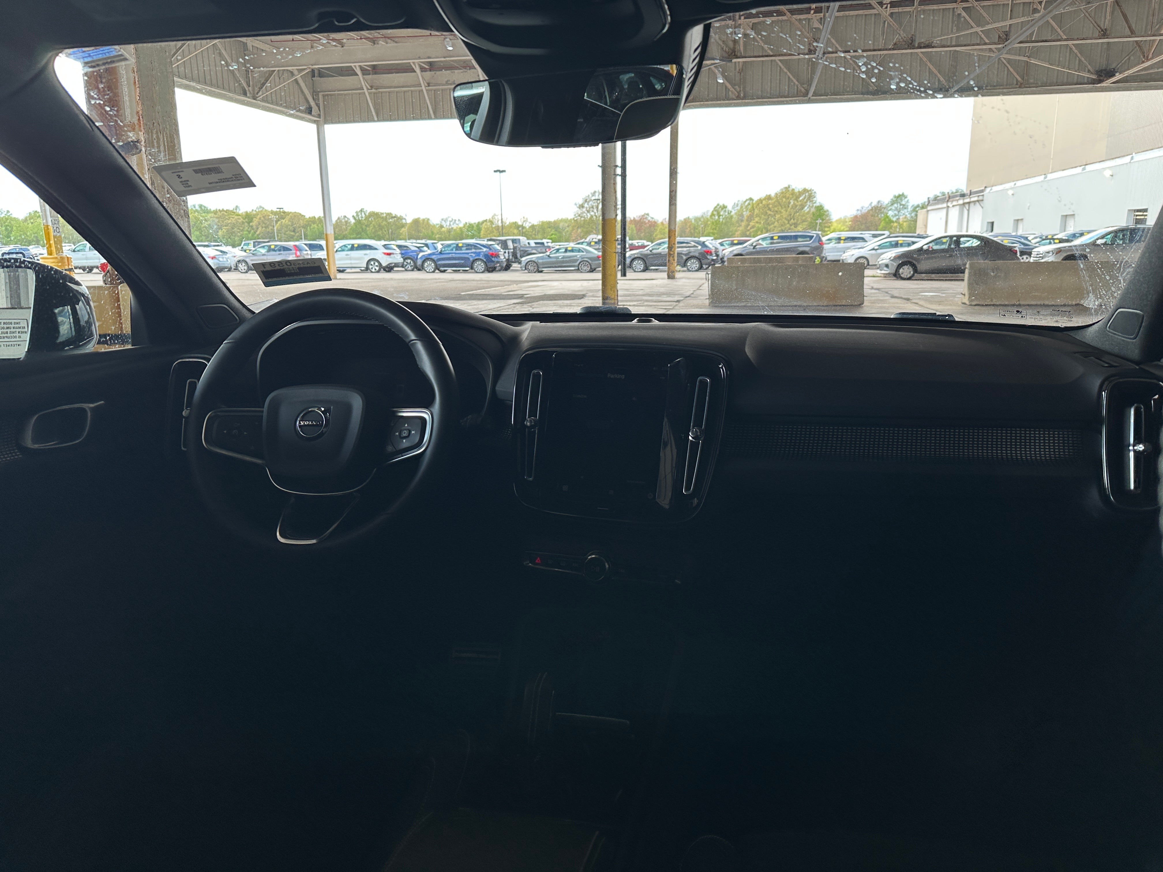 2022 Volvo XC40 Recharge Plus 2