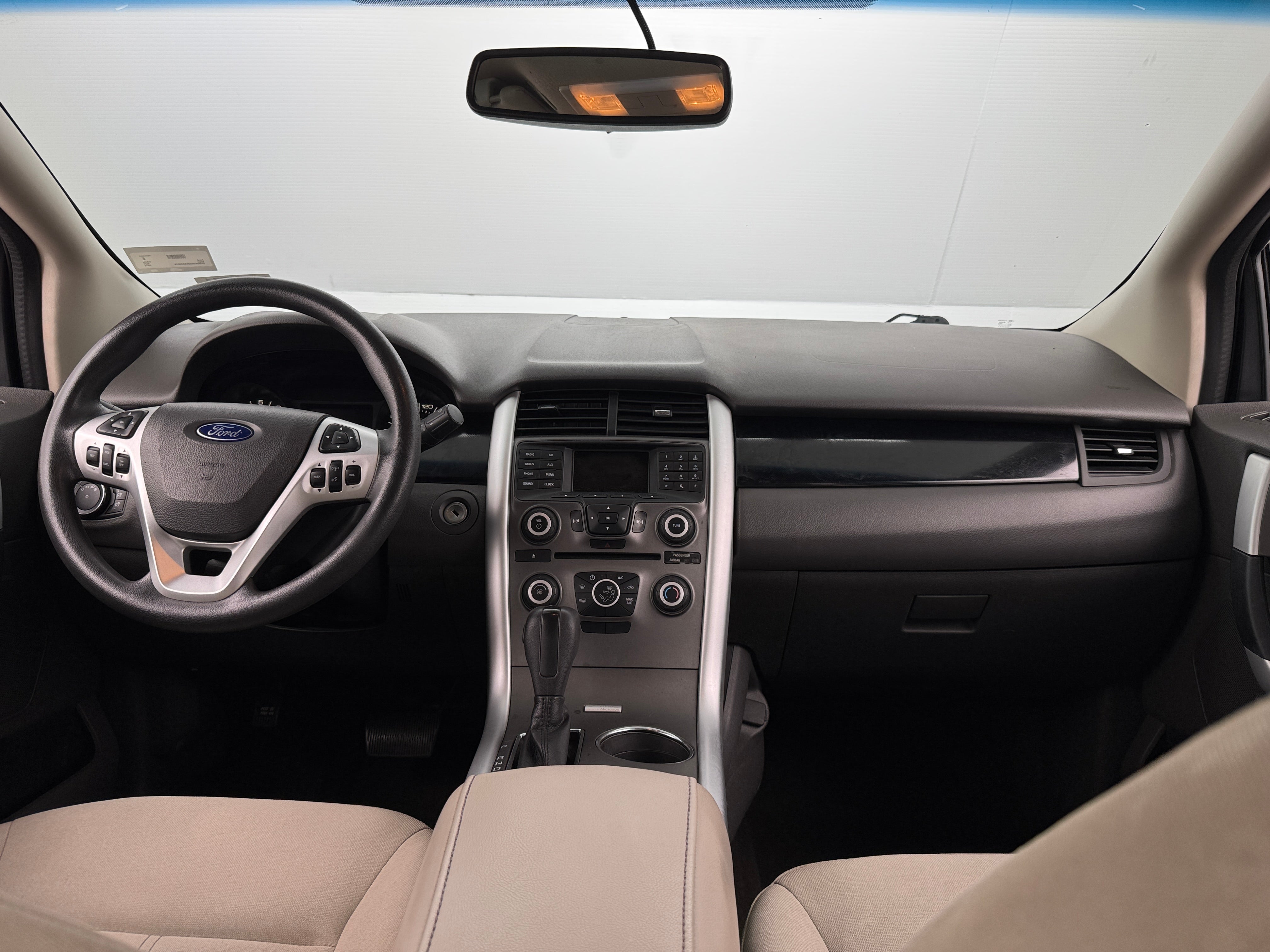 2014 Ford Edge SE 3