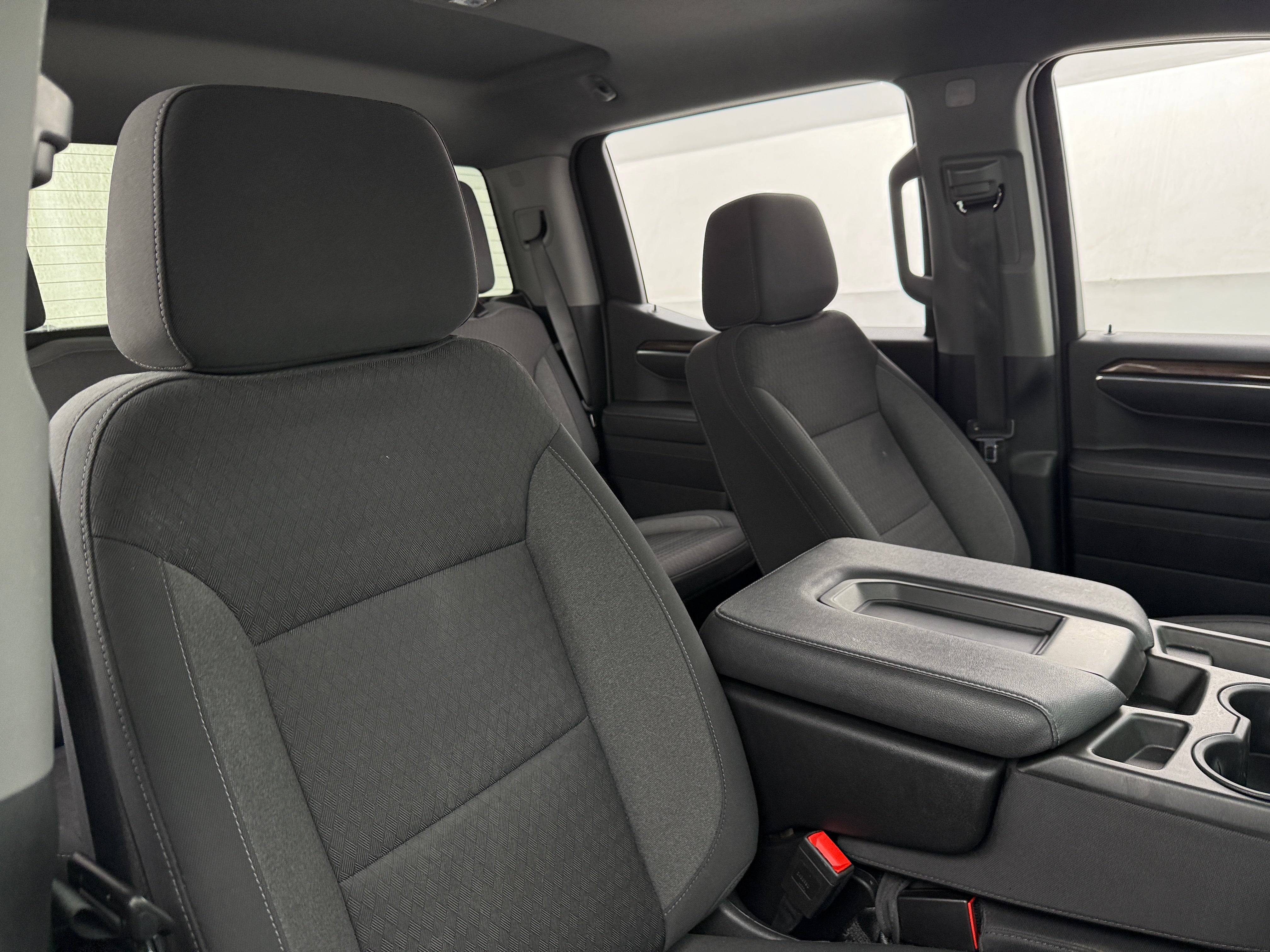2023 Chevrolet Silverado 1500 LT 2