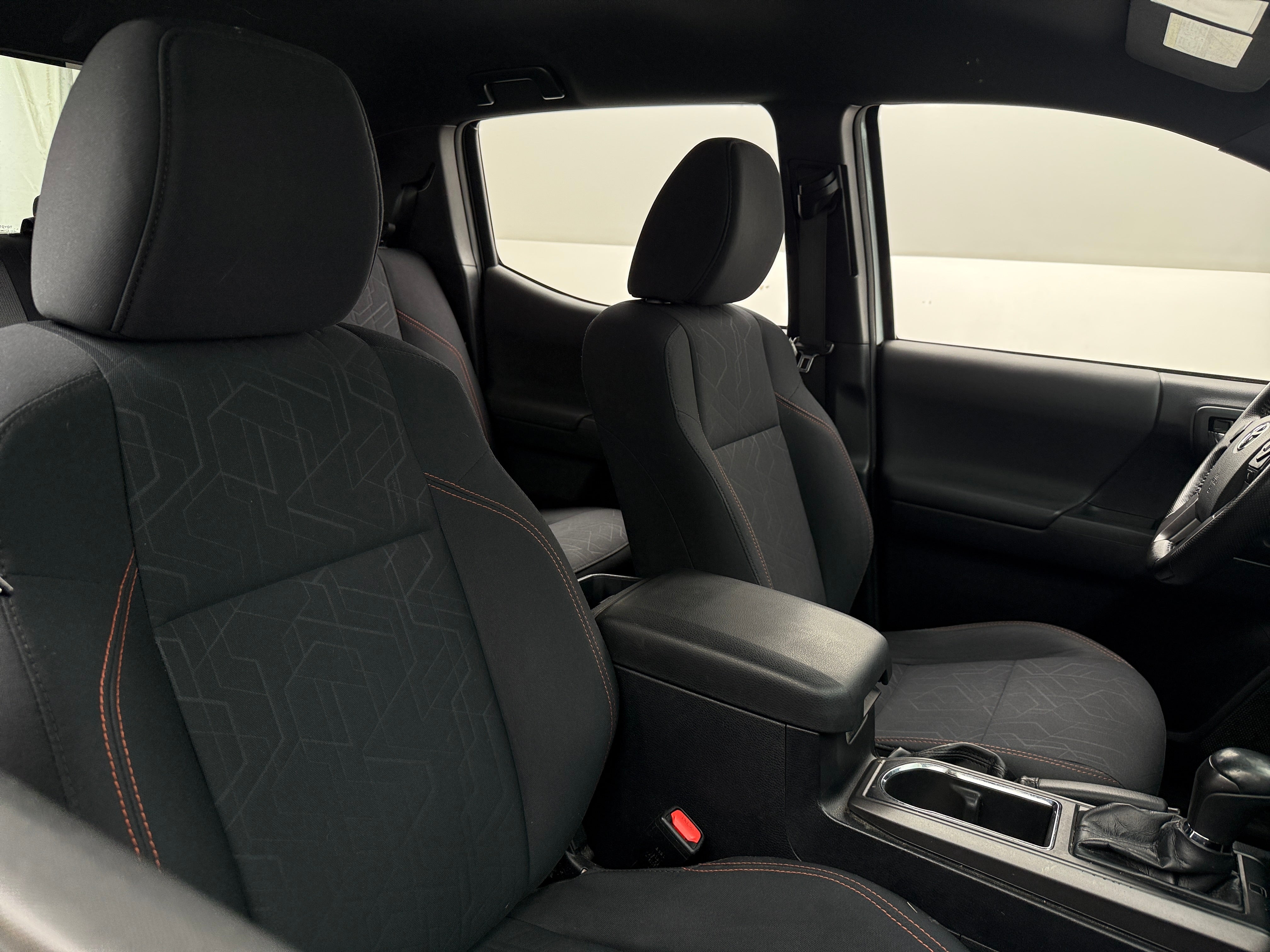 2019 Toyota Tacoma TRD Off-Road 2