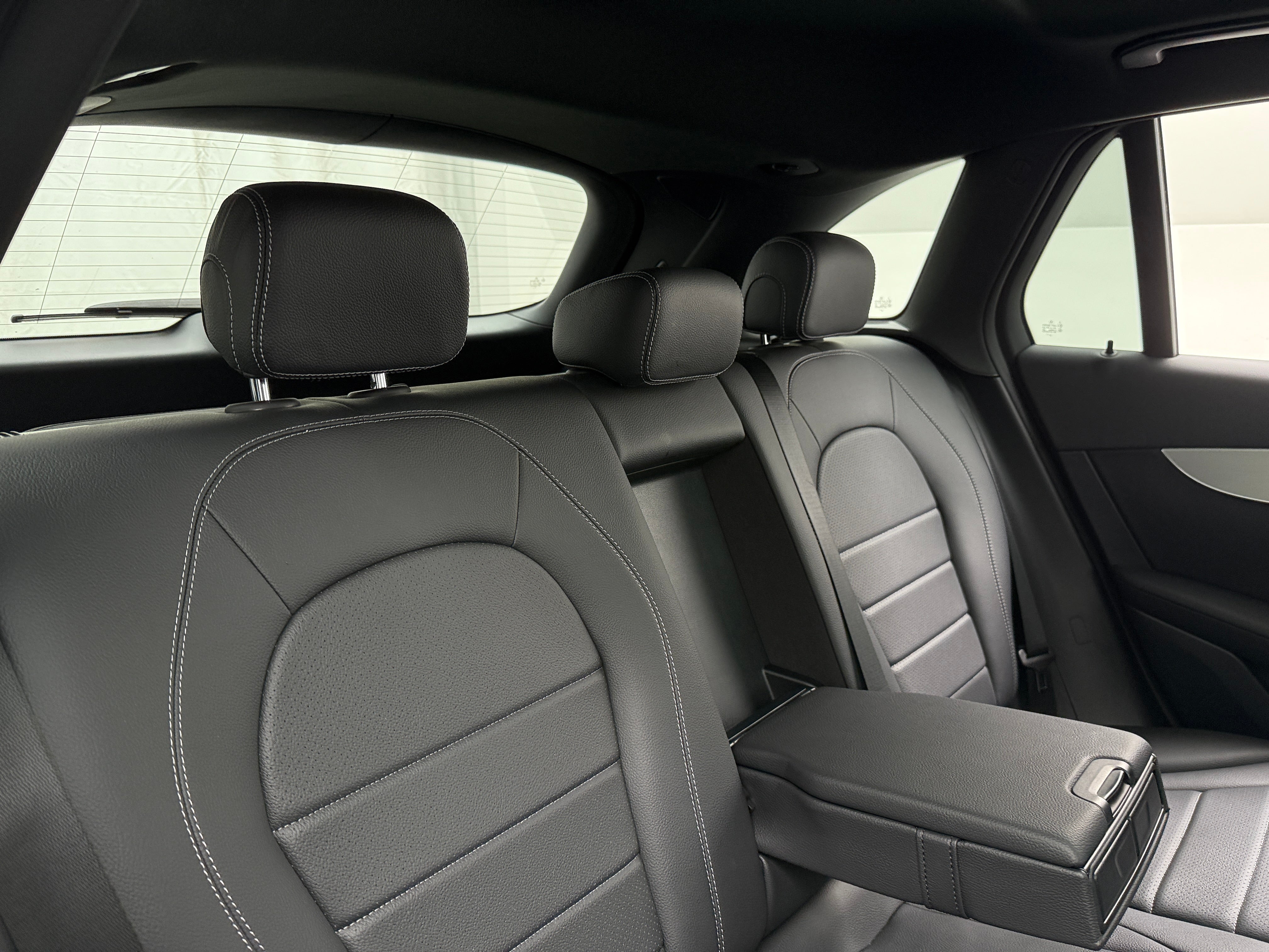 2021 Mercedes-Benz GLC 300 5