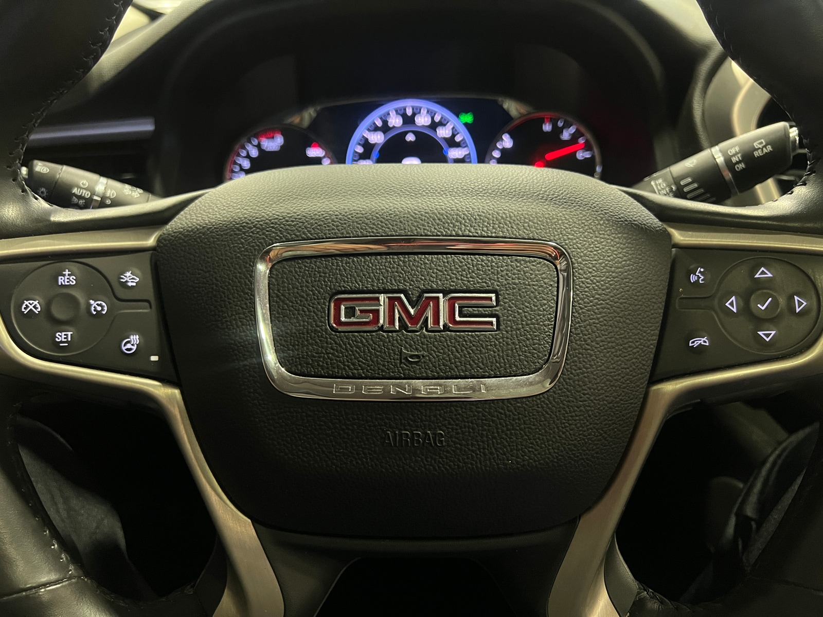 Thumbnail: 2021 GMC Acadia - 4