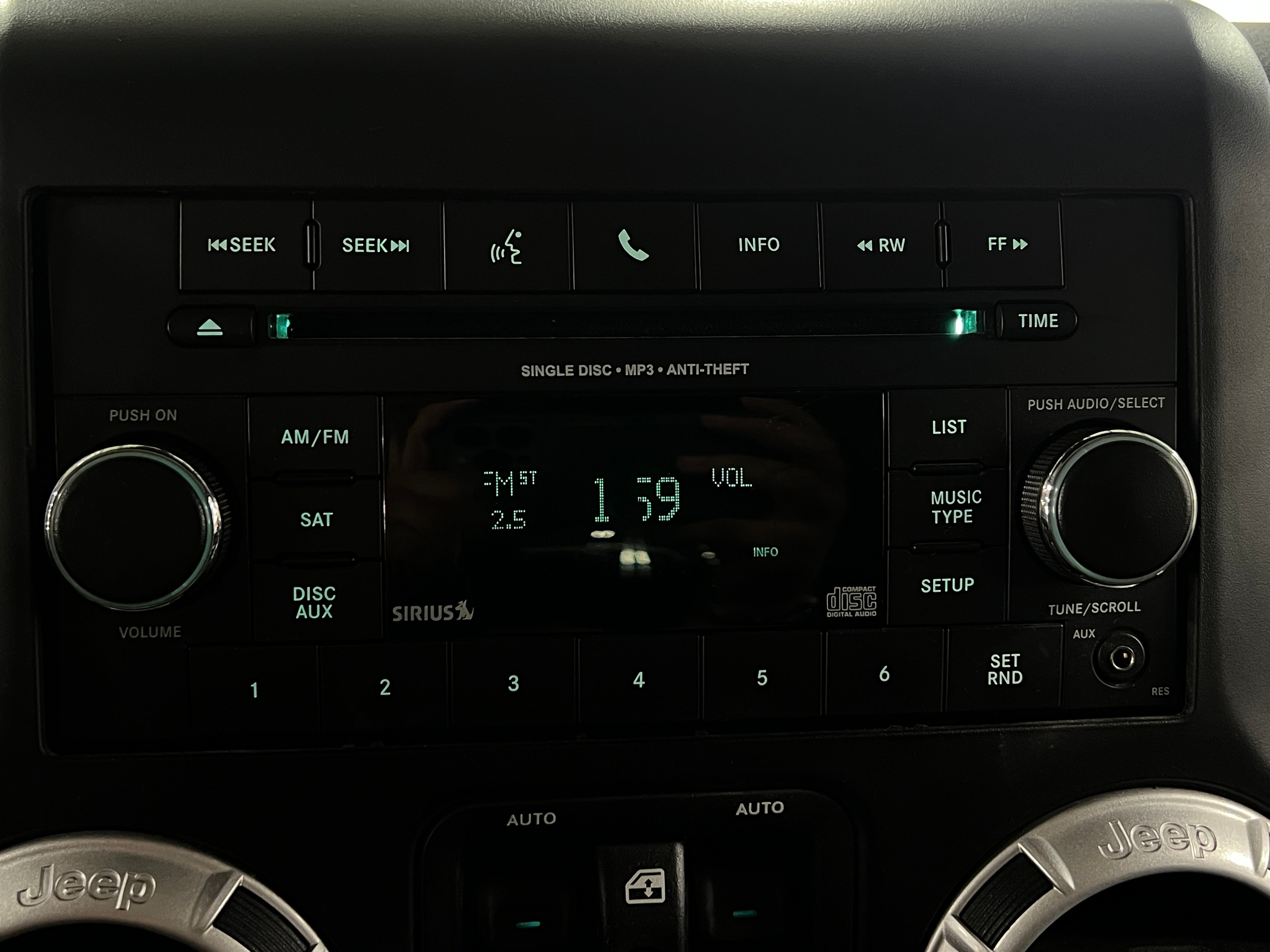 2014 Jeep Wrangler Unlimited Rubicon 4