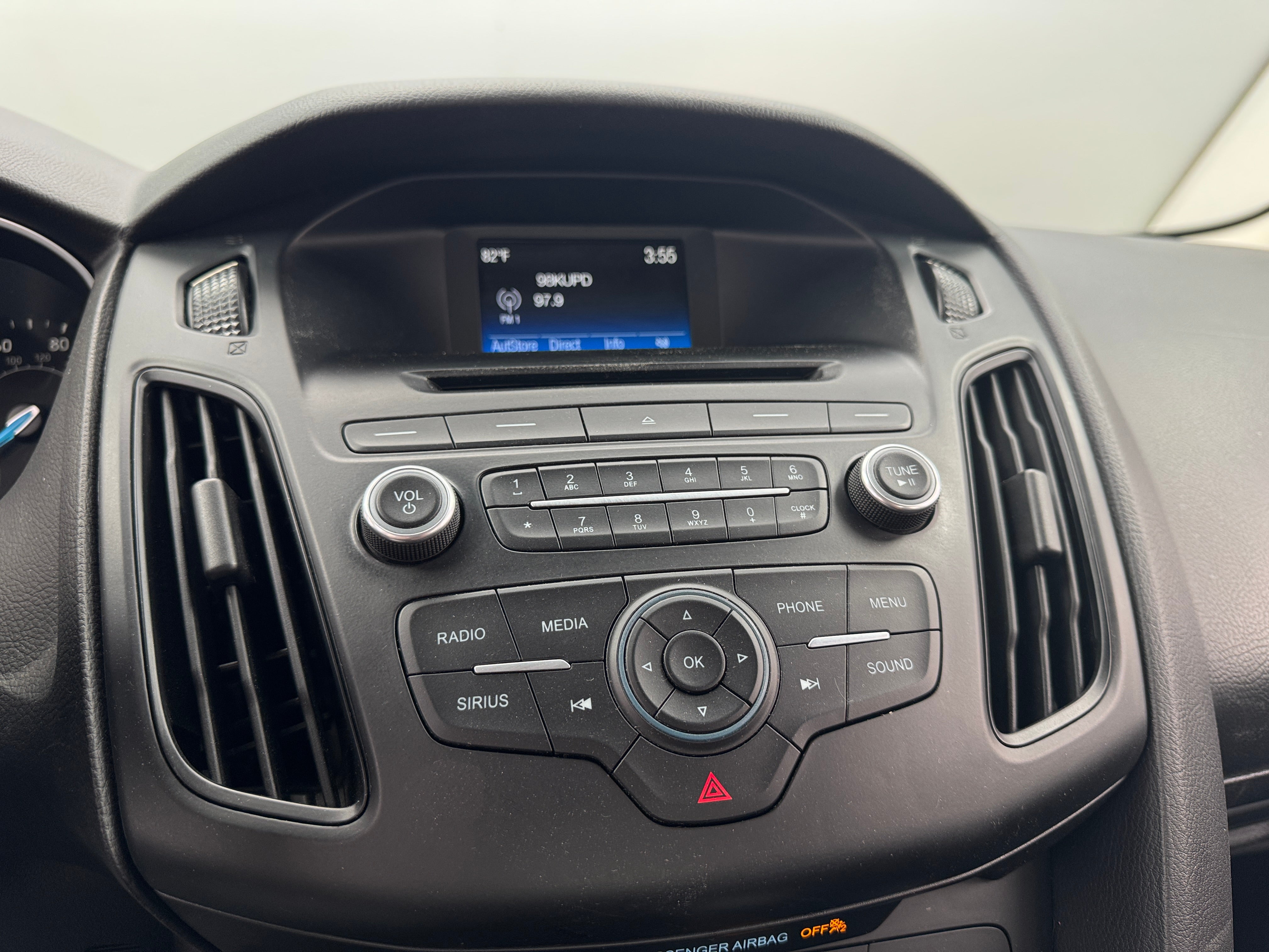 2016 Ford Focus SE 4