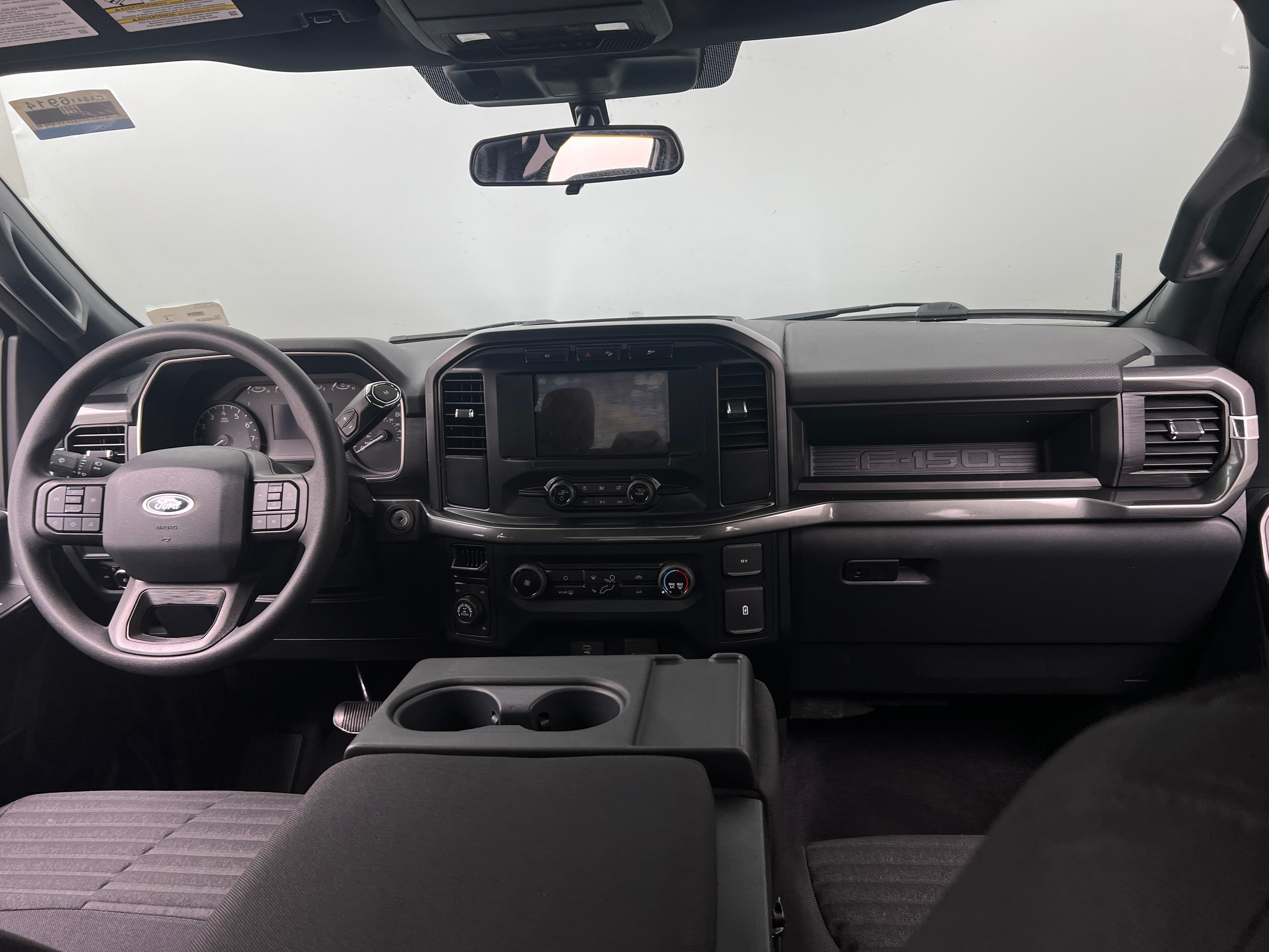 2023 Ford Econoline E-150 3