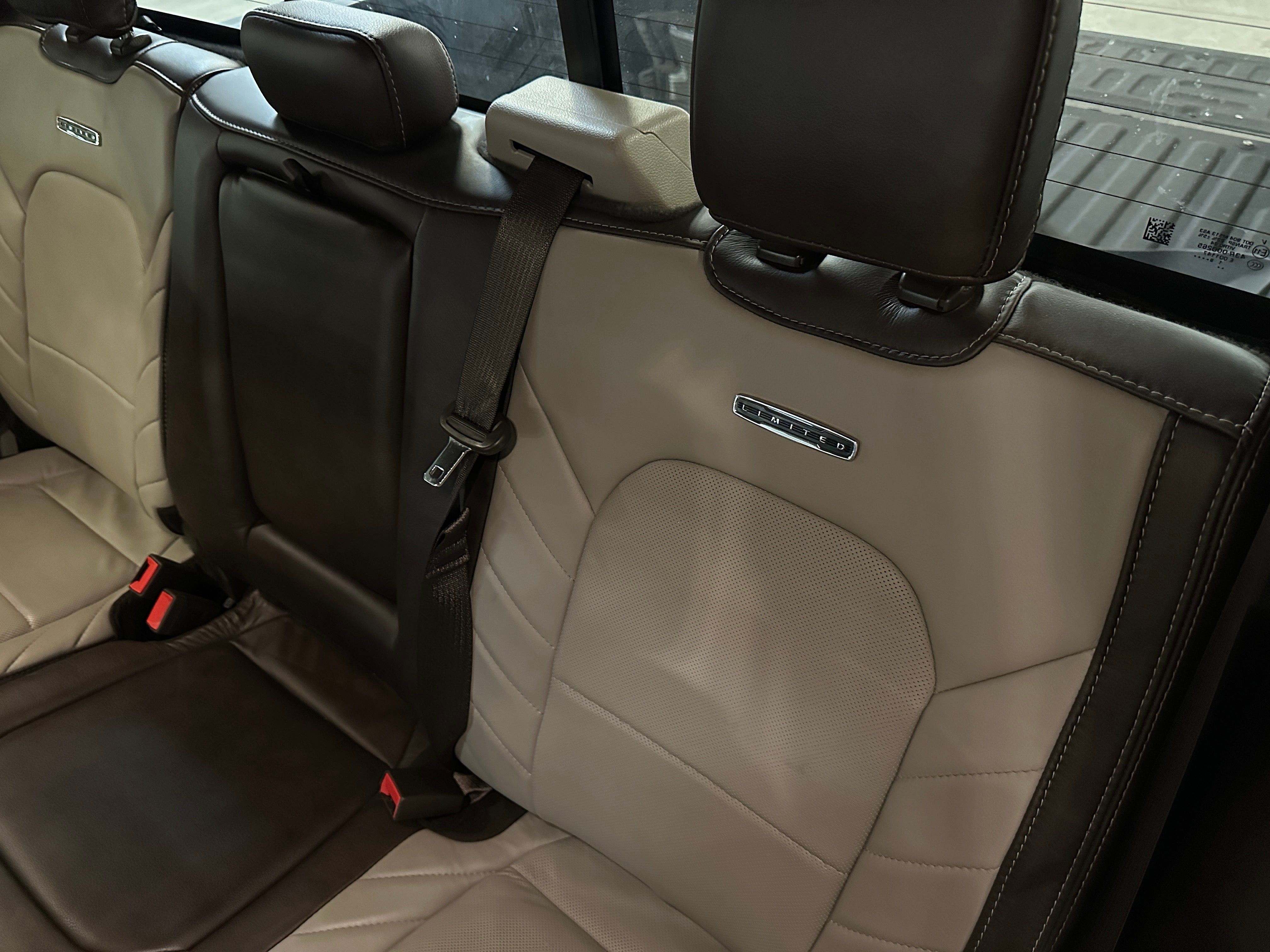 2019 Ford Econoline E-250 5