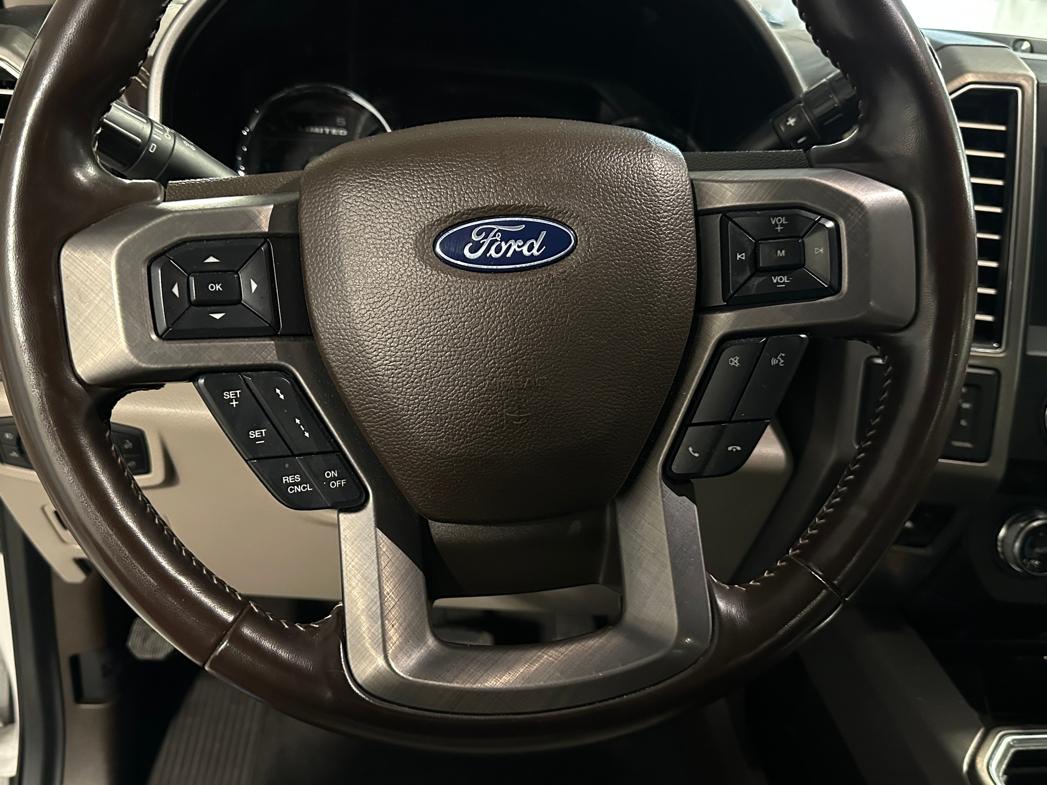2019 Ford Econoline E-250 4