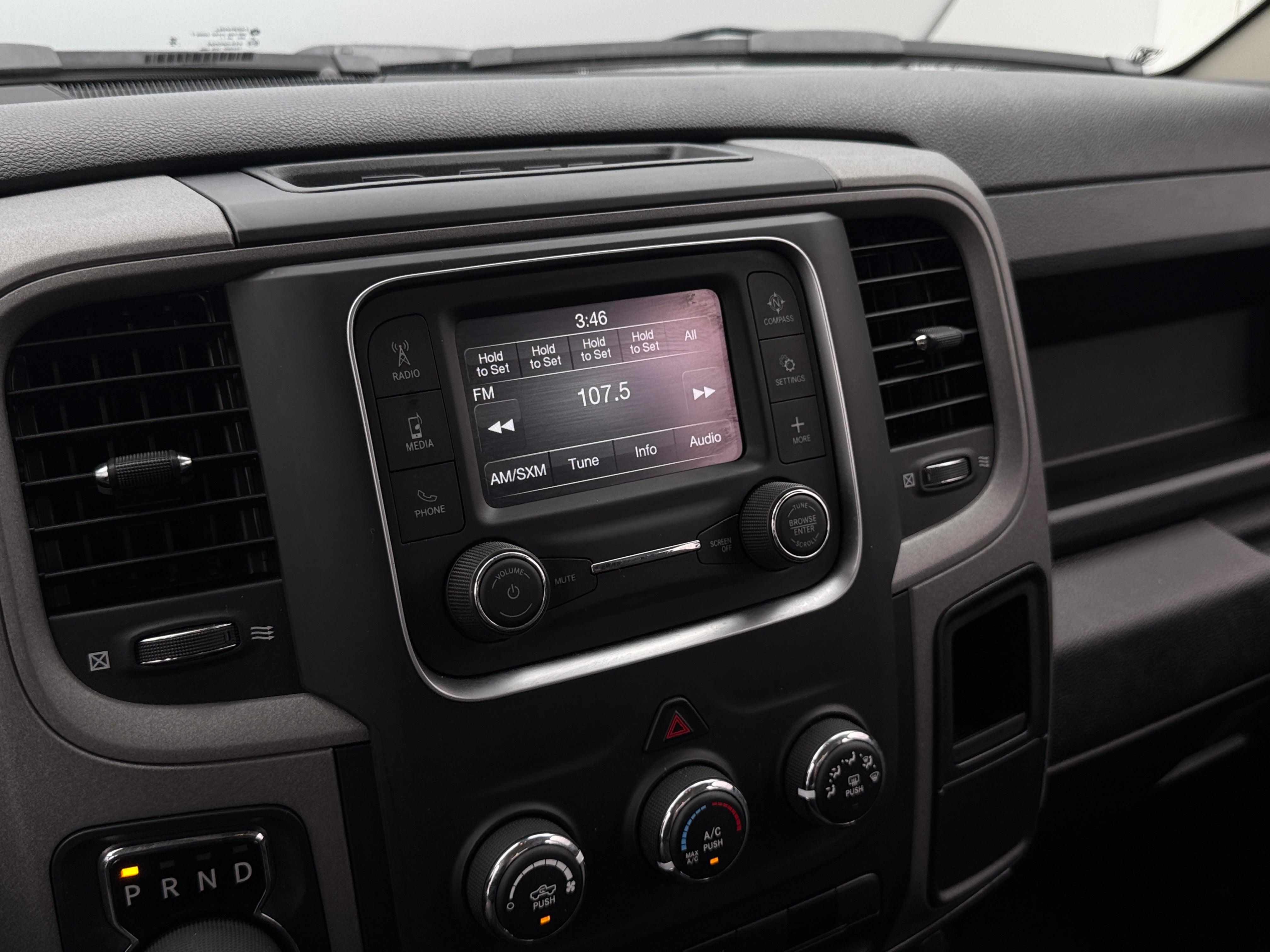 2024 RAM 1500 Classic Tradesman 4