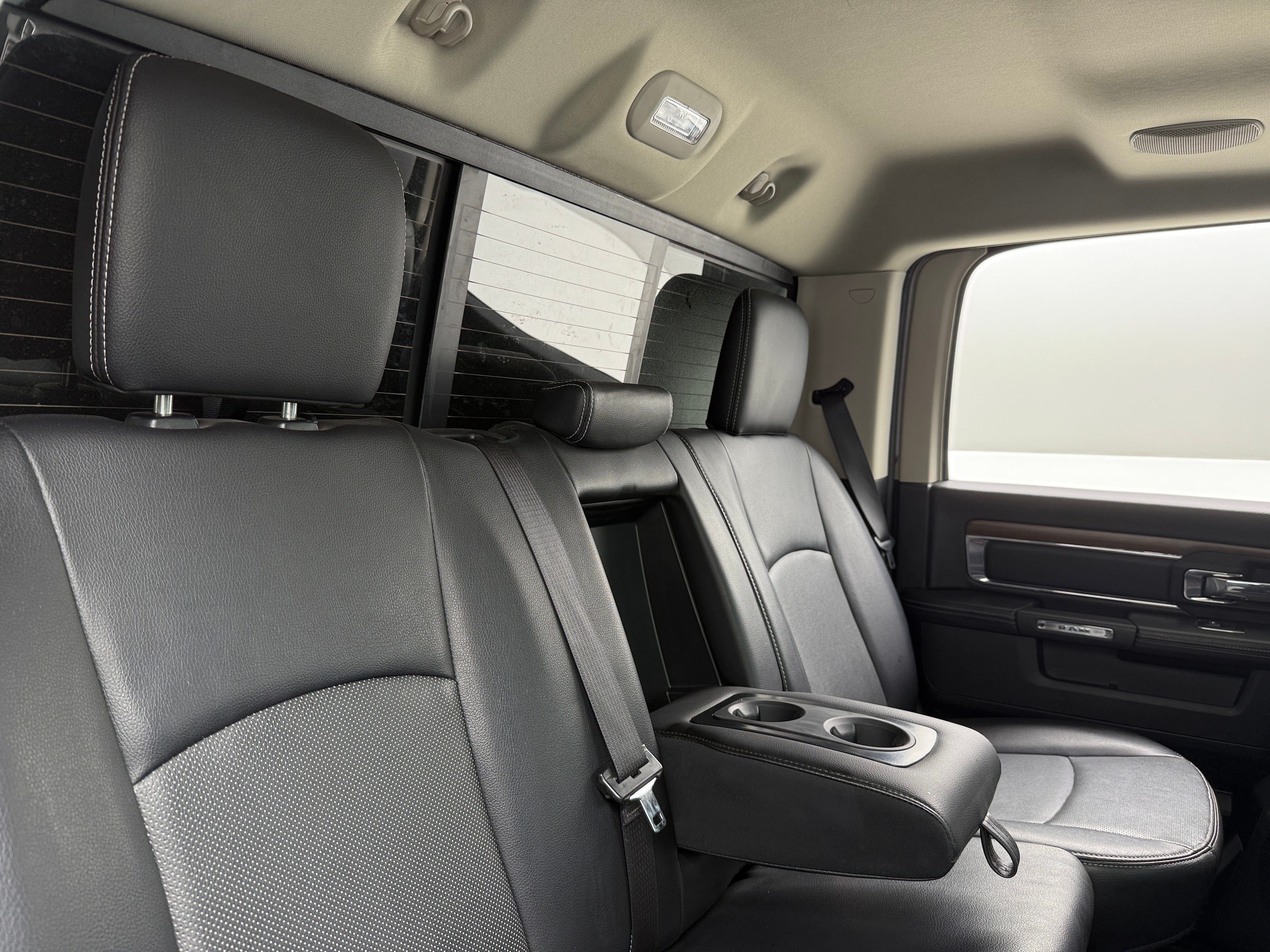 2017 RAM 1500 Laramie 5