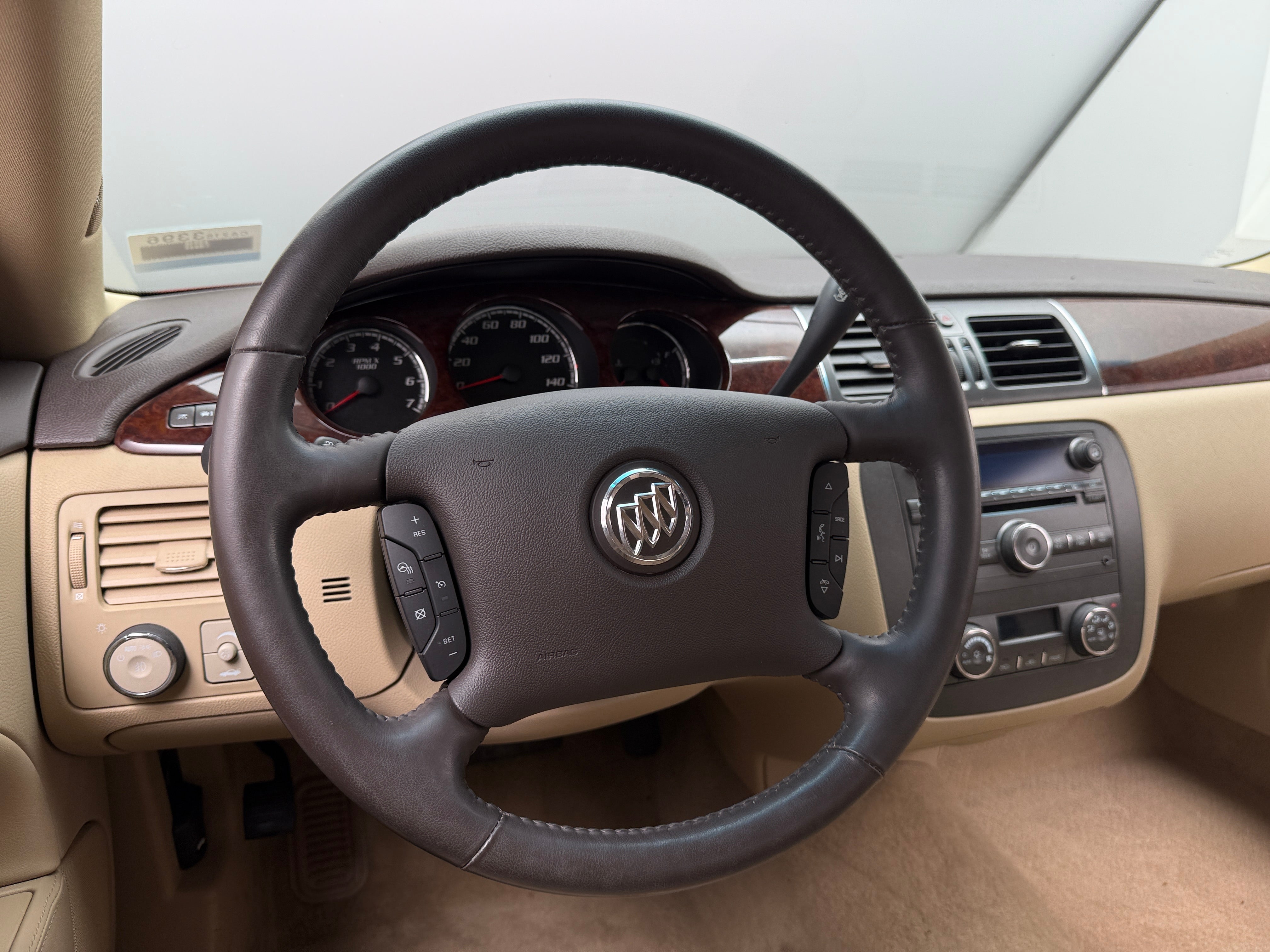 2011 Buick Lucerne CXL 4