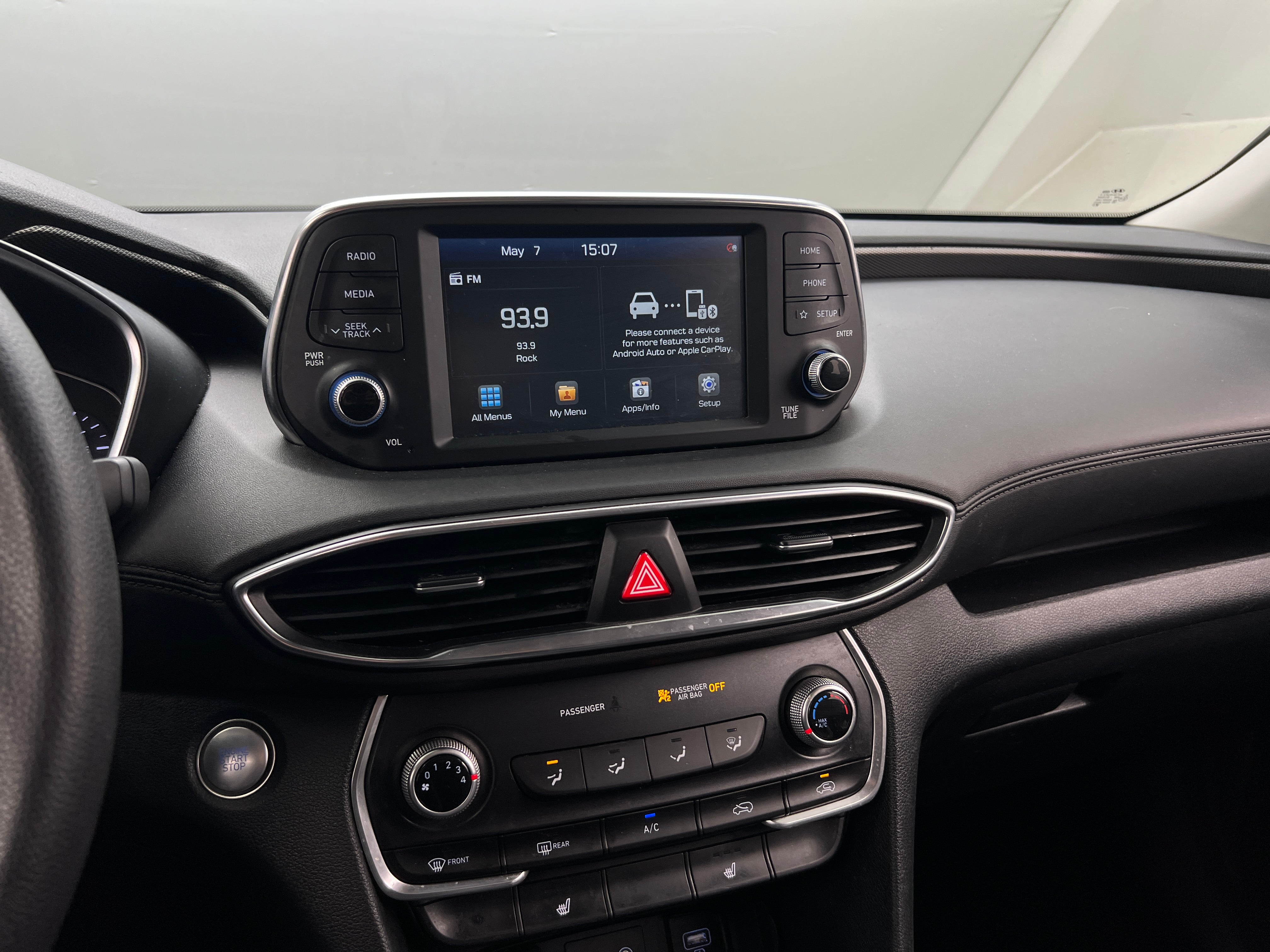 2020 Hyundai Santa Fe SEL 4