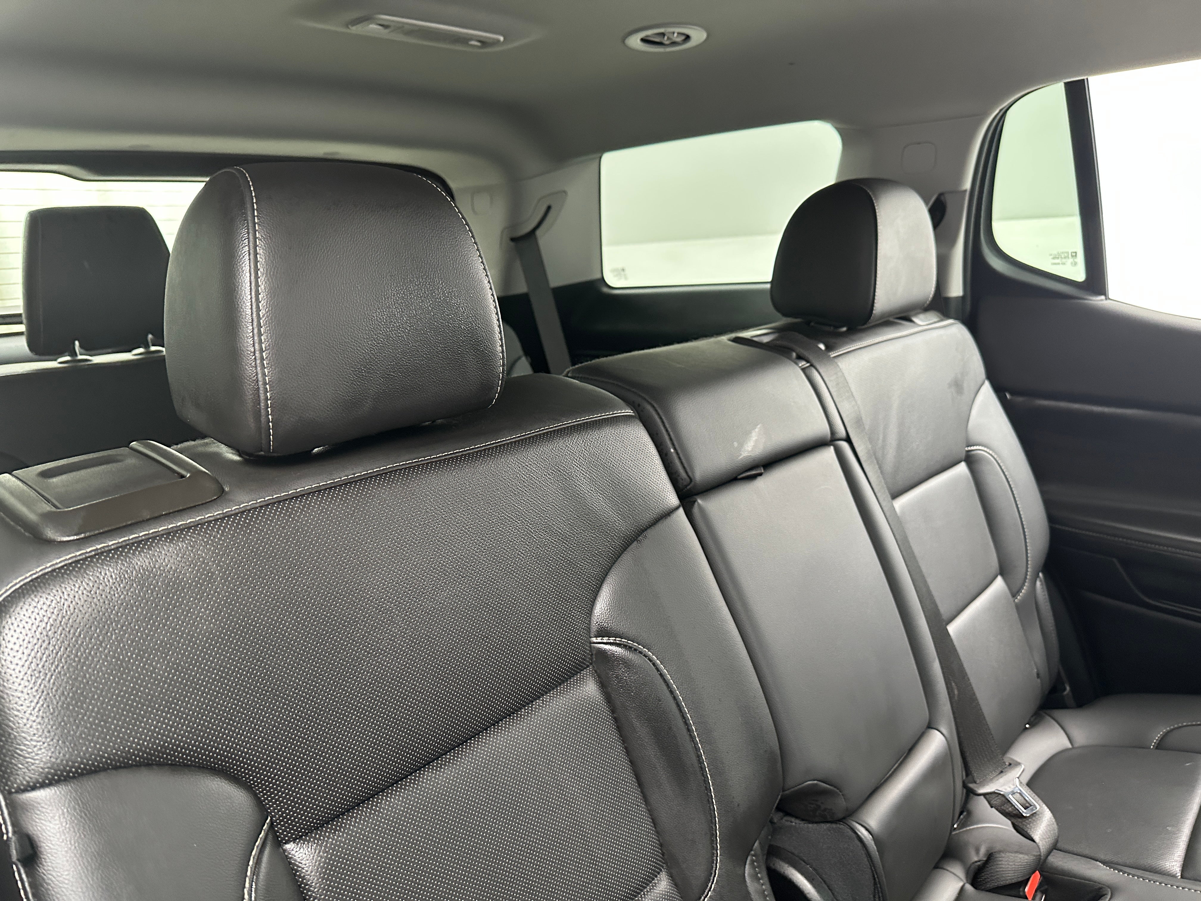 2023 GMC Acadia SLT 5