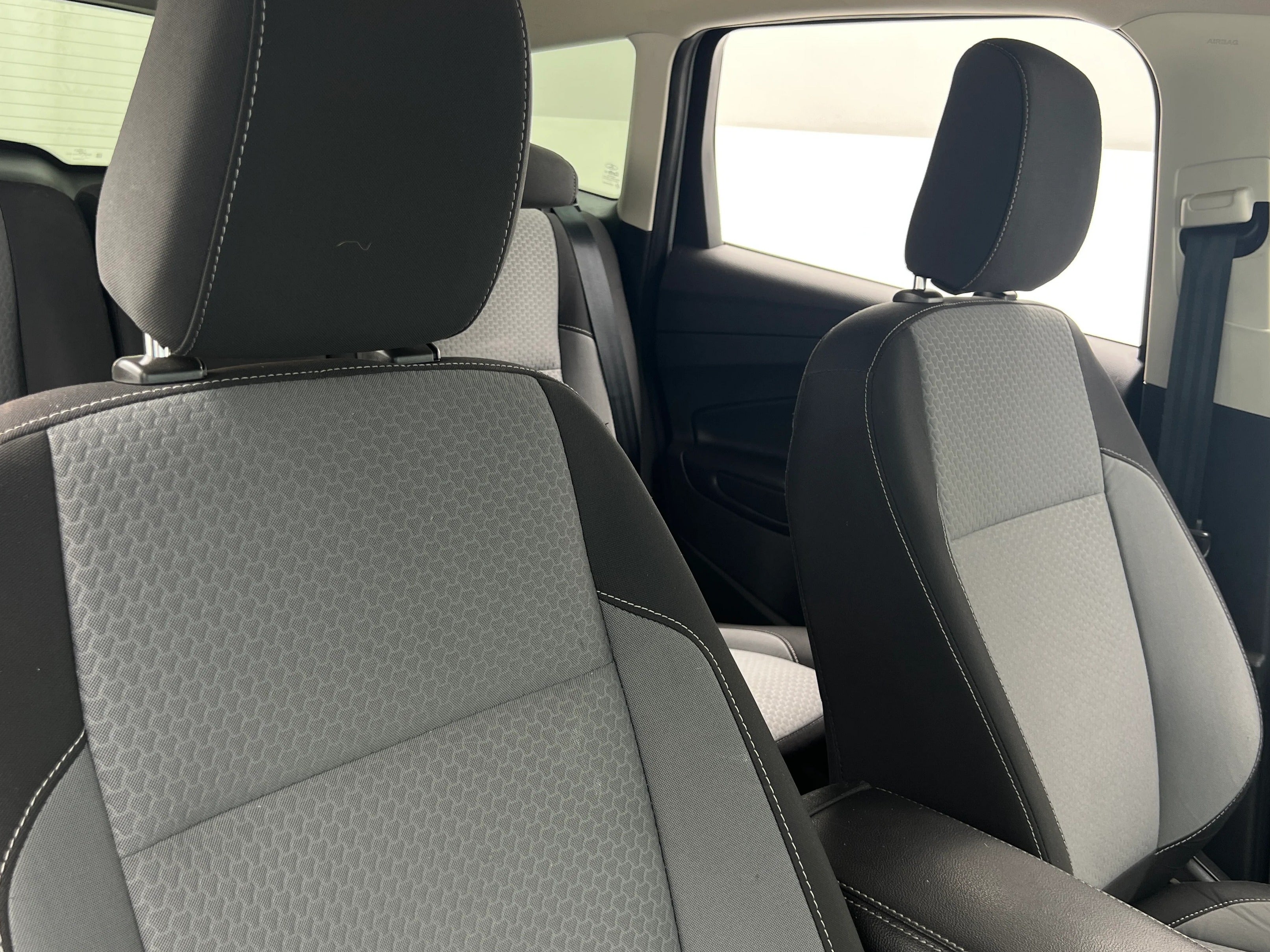 2019 Ford Escape SE 2