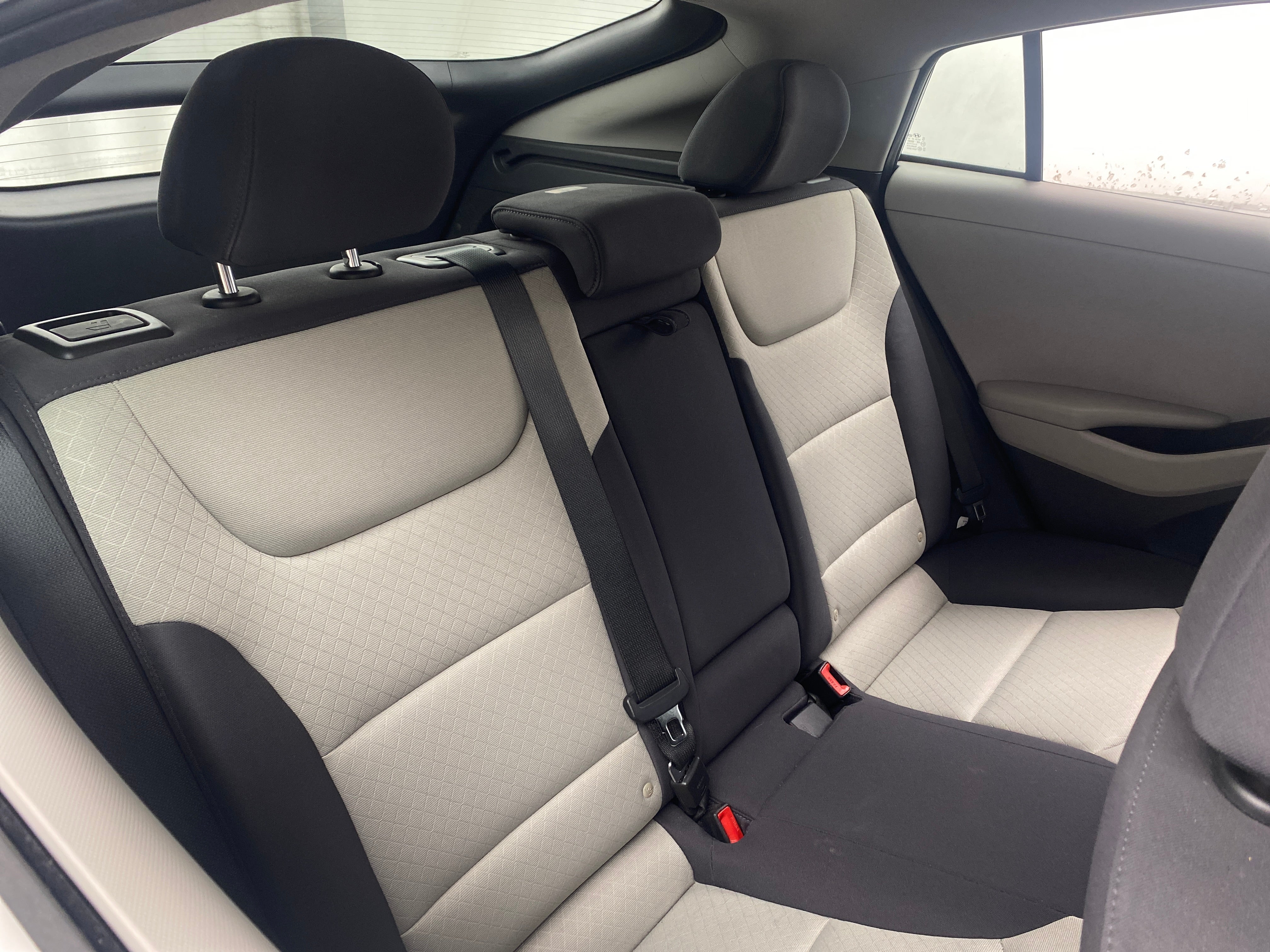 2019 Hyundai Ioniq SEL 6