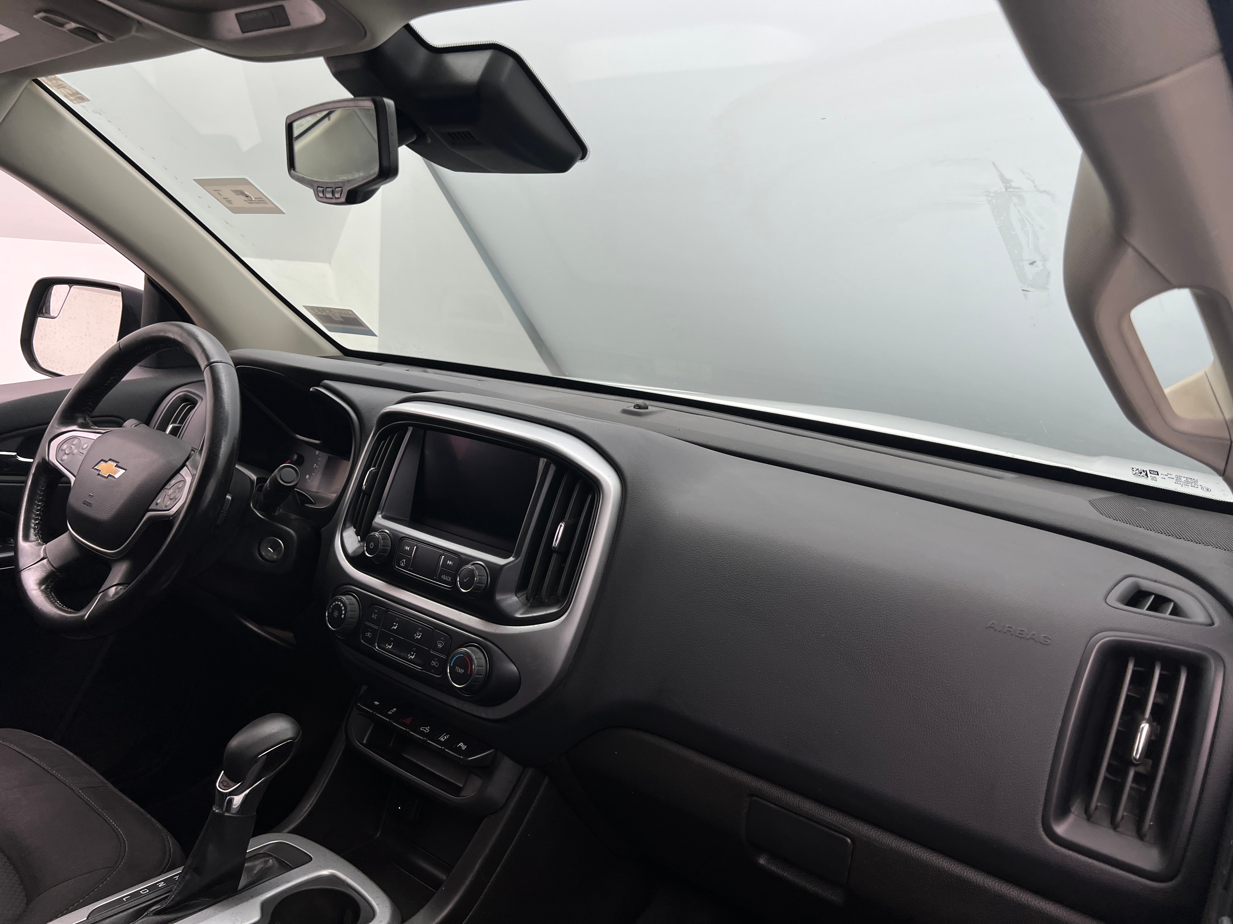 2022 Chevrolet Colorado LT 3