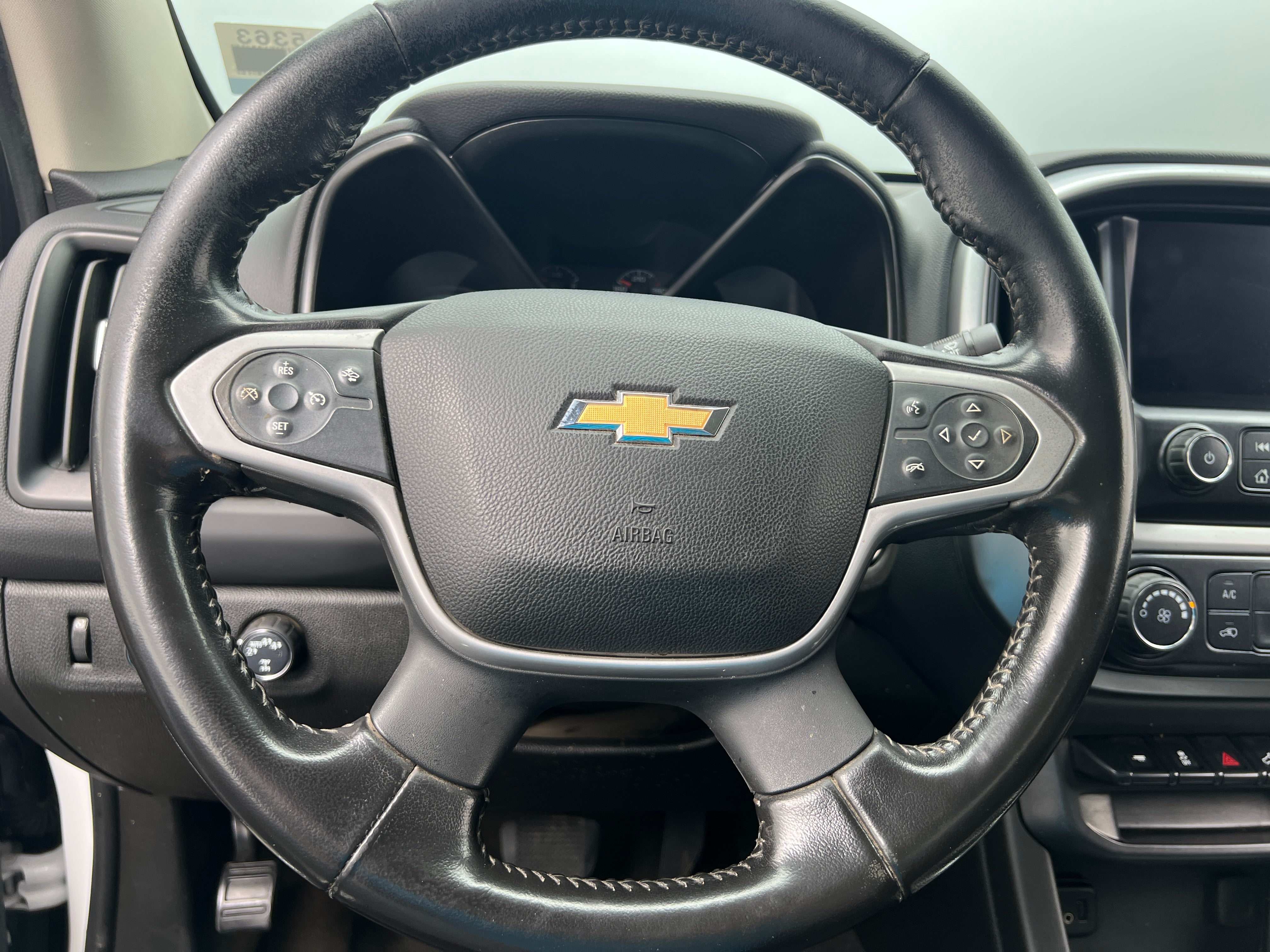2022 Chevrolet Colorado LT 5