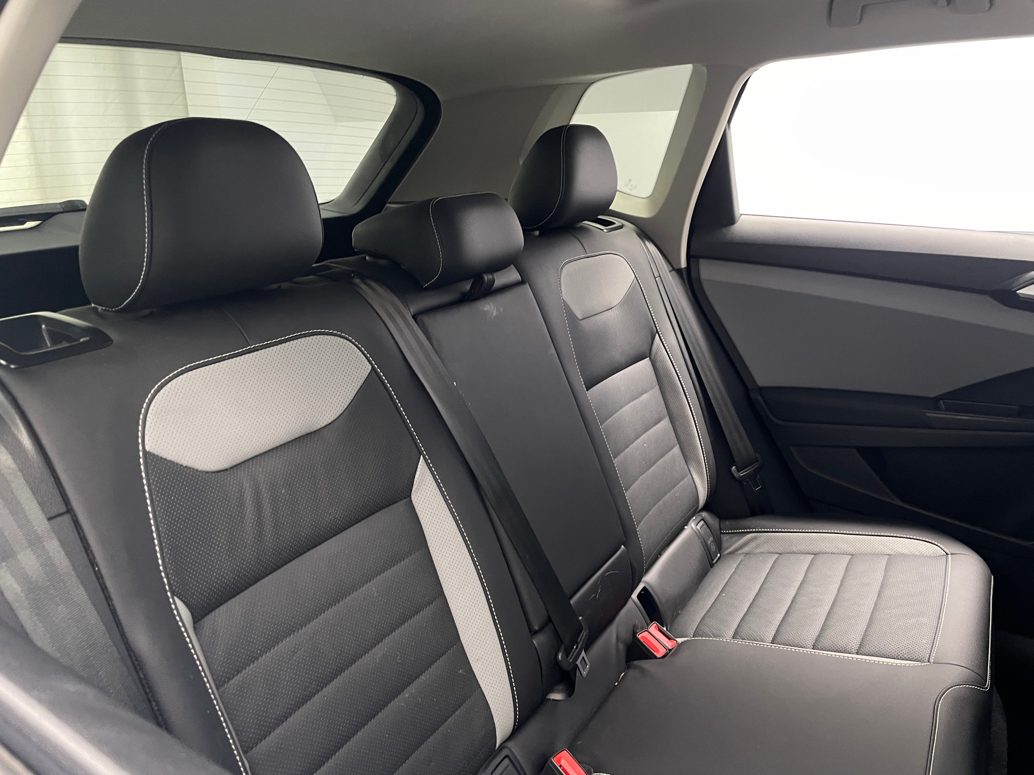 2022 Volkswagen Taos SEL 5