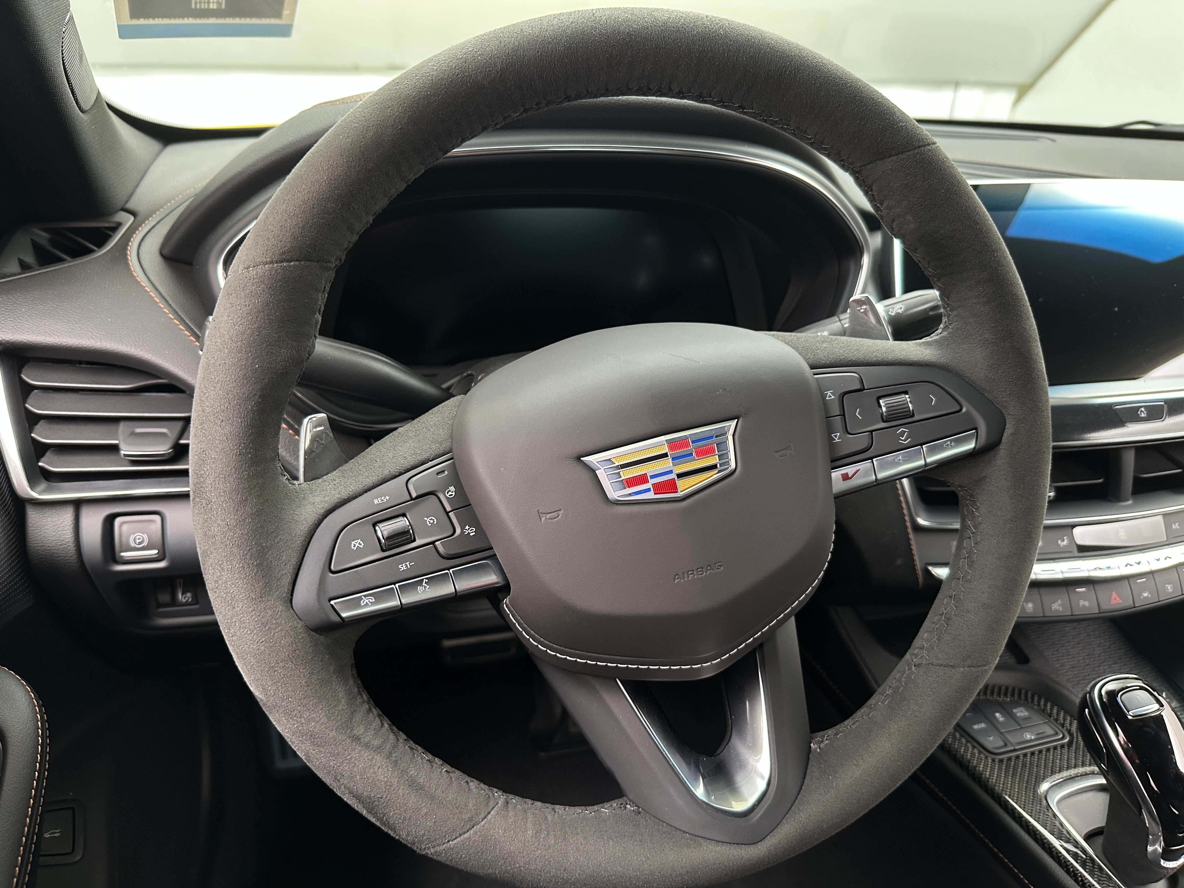 2024 Cadillac CT5 V 4