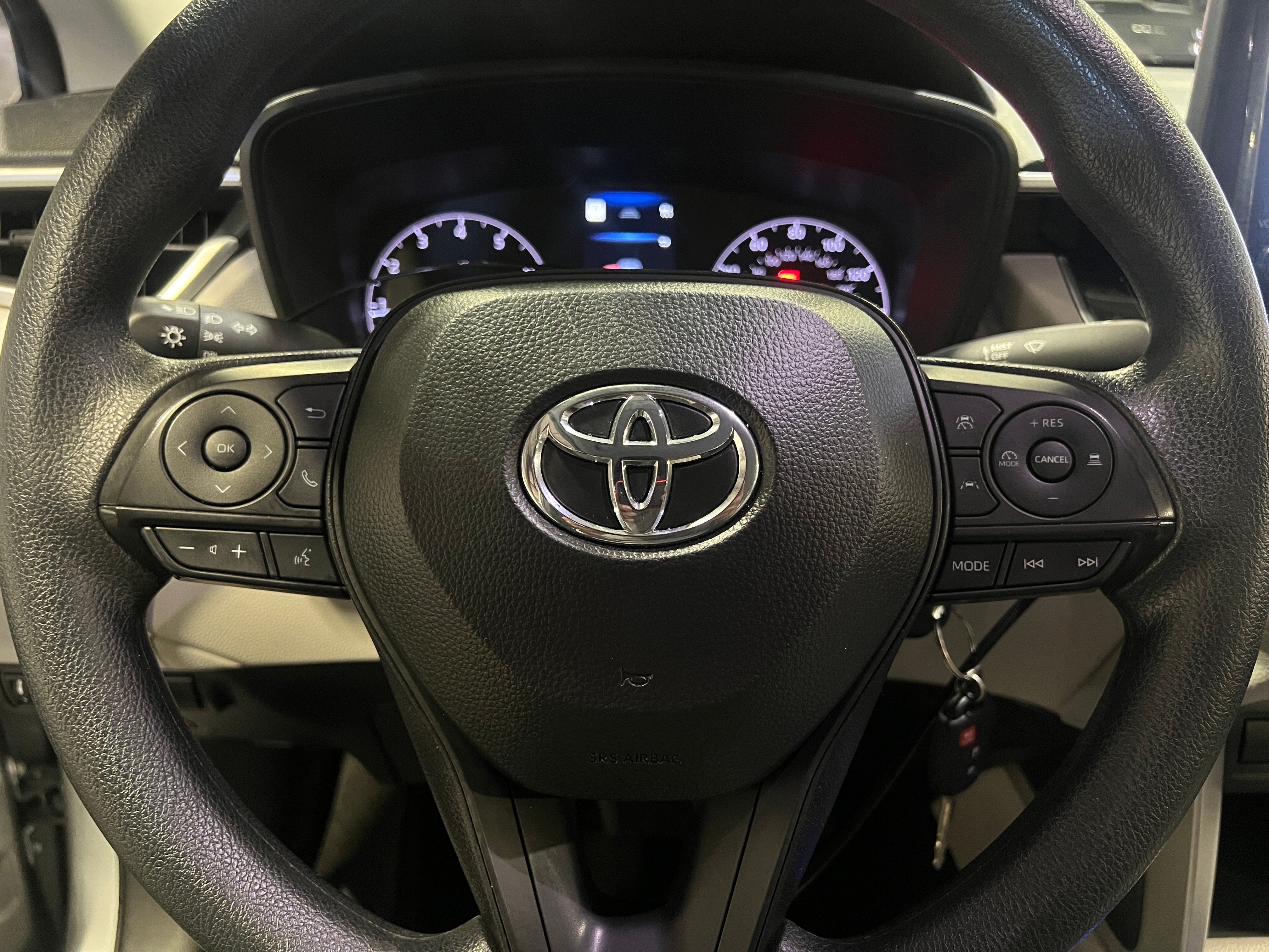 2024 Toyota Corolla Cross L 4