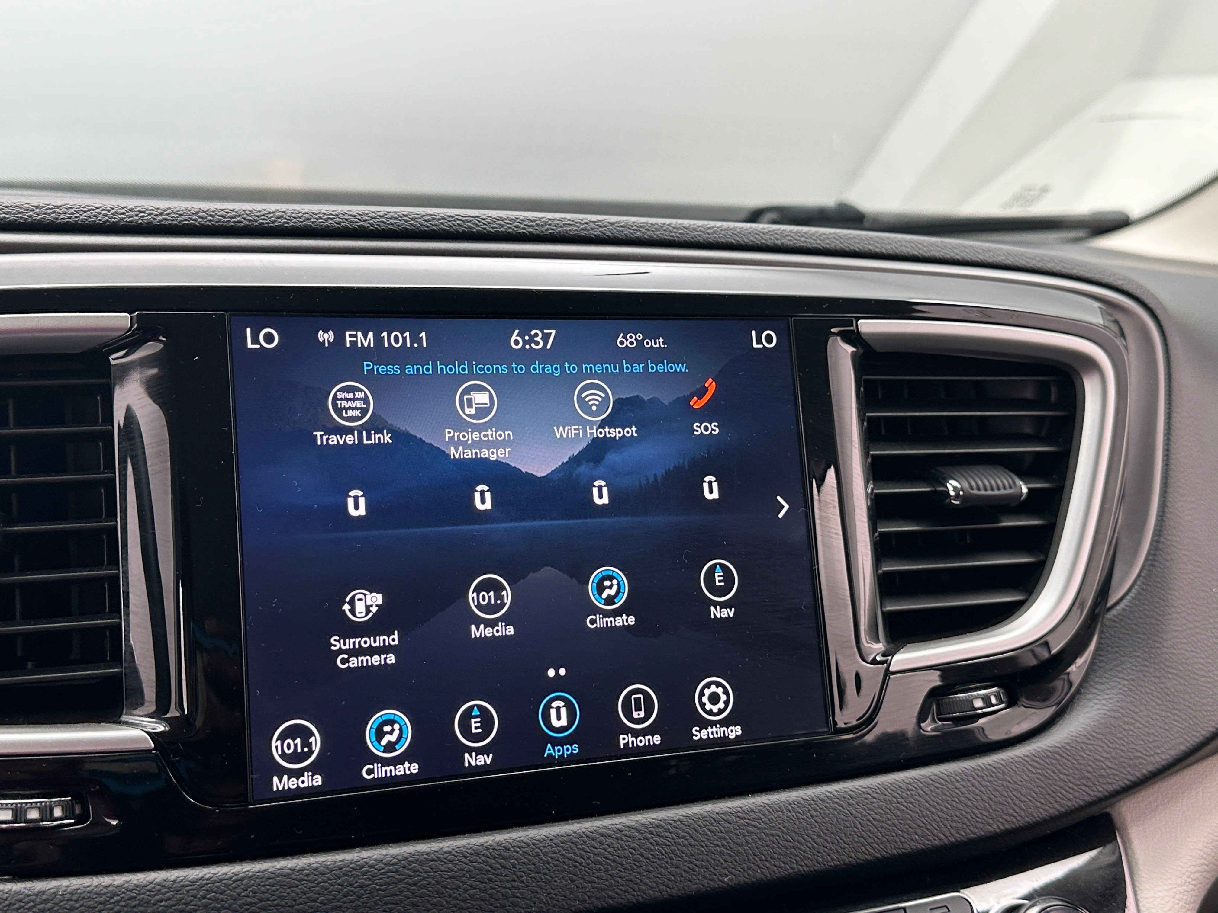 2020 Chrysler Pacifica Touring 4
