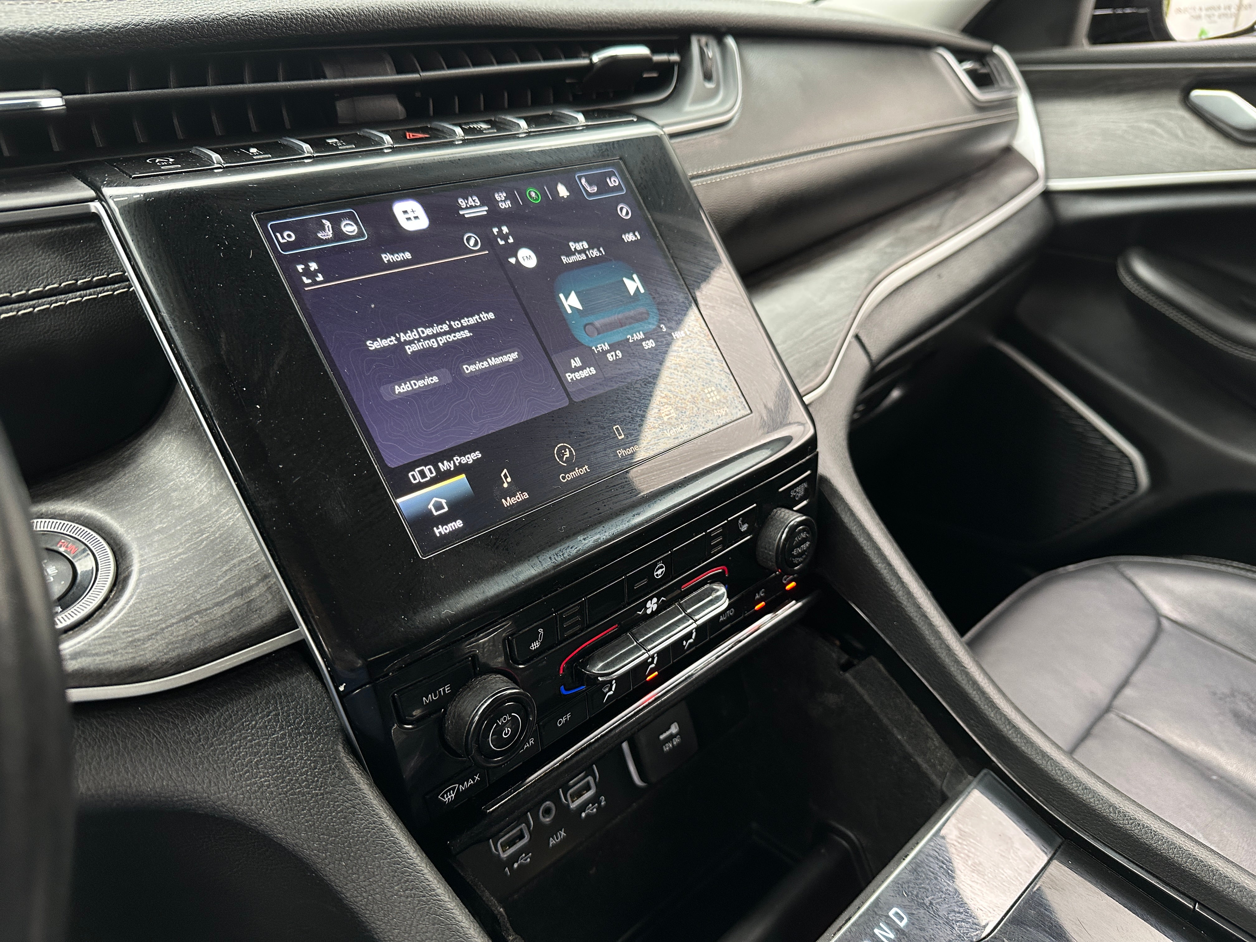 2021 Jeep Grand Cherokee L Limited Edition 3