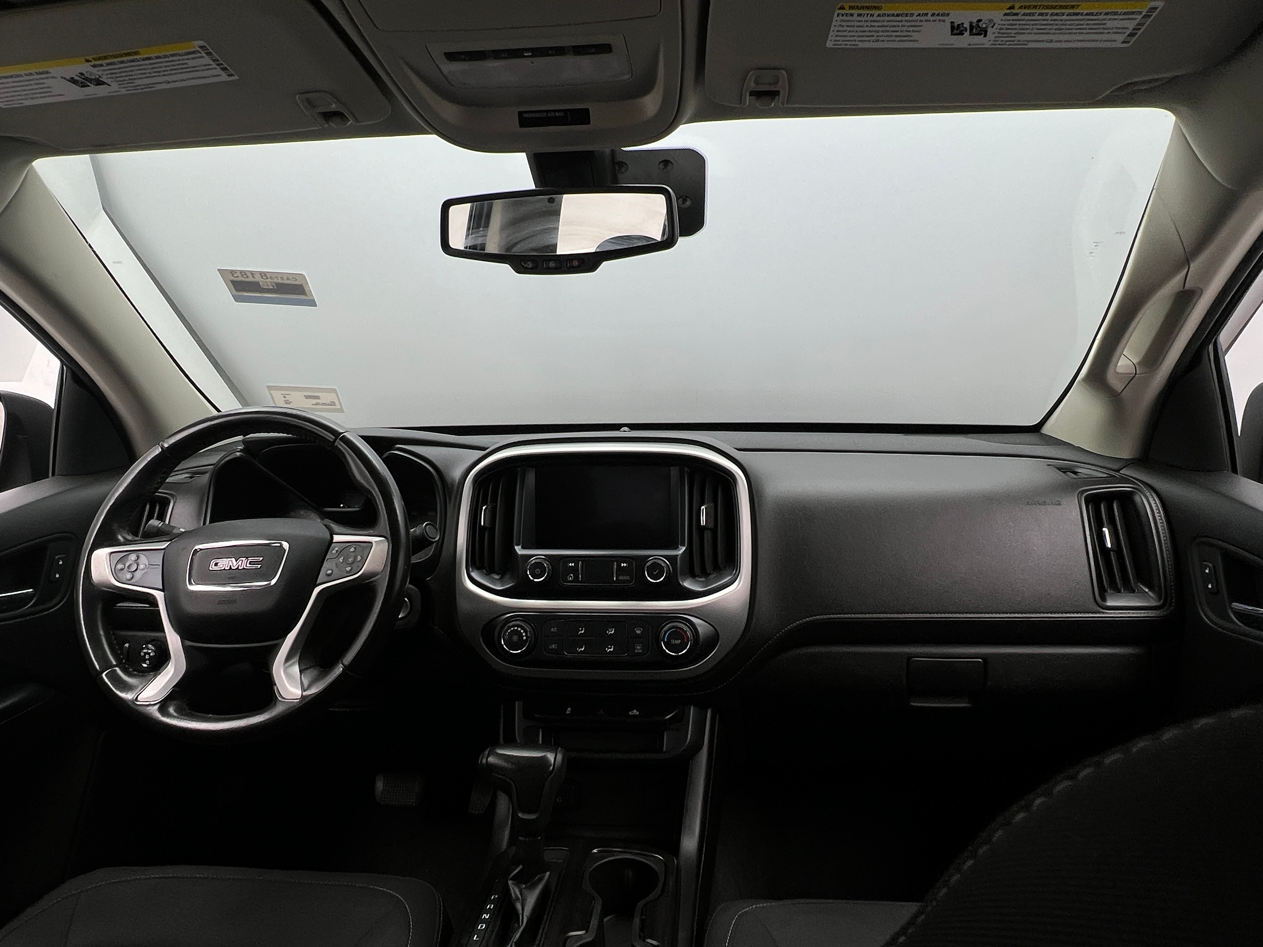 2020 GMC Canyon SLE 3
