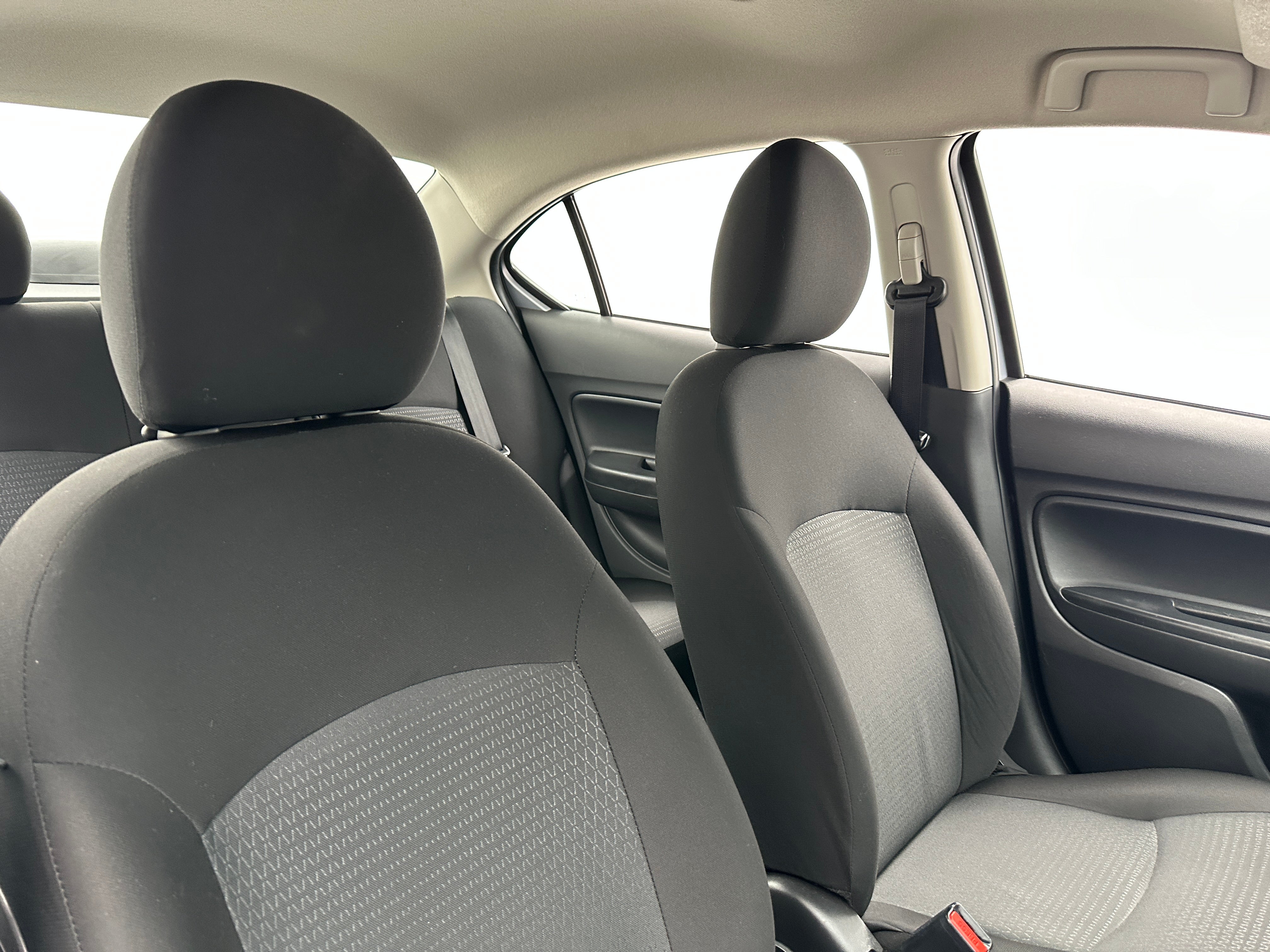 2024 Mitsubishi Mirage G4 ES 2