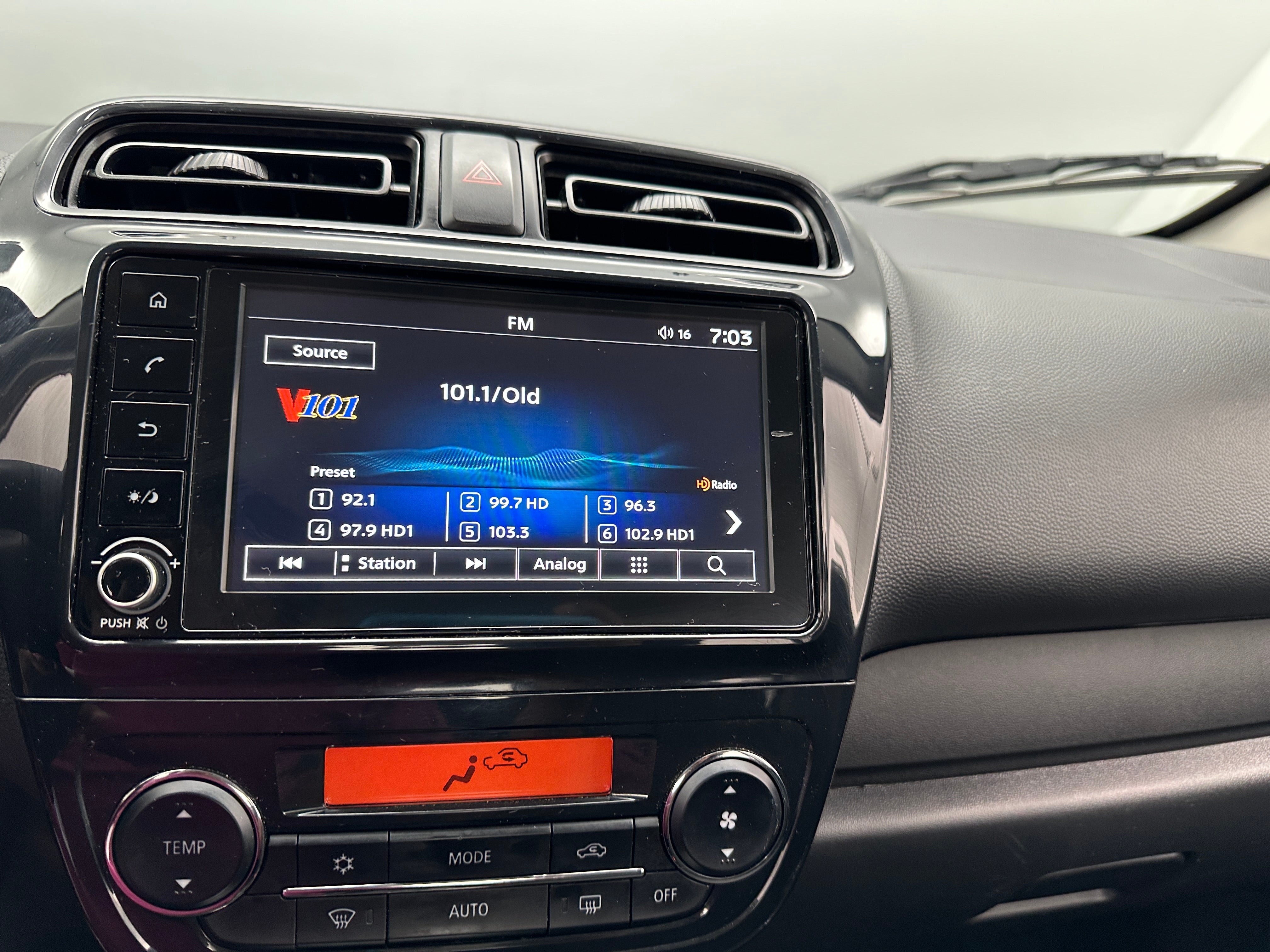2024 Mitsubishi Mirage G4 ES 4