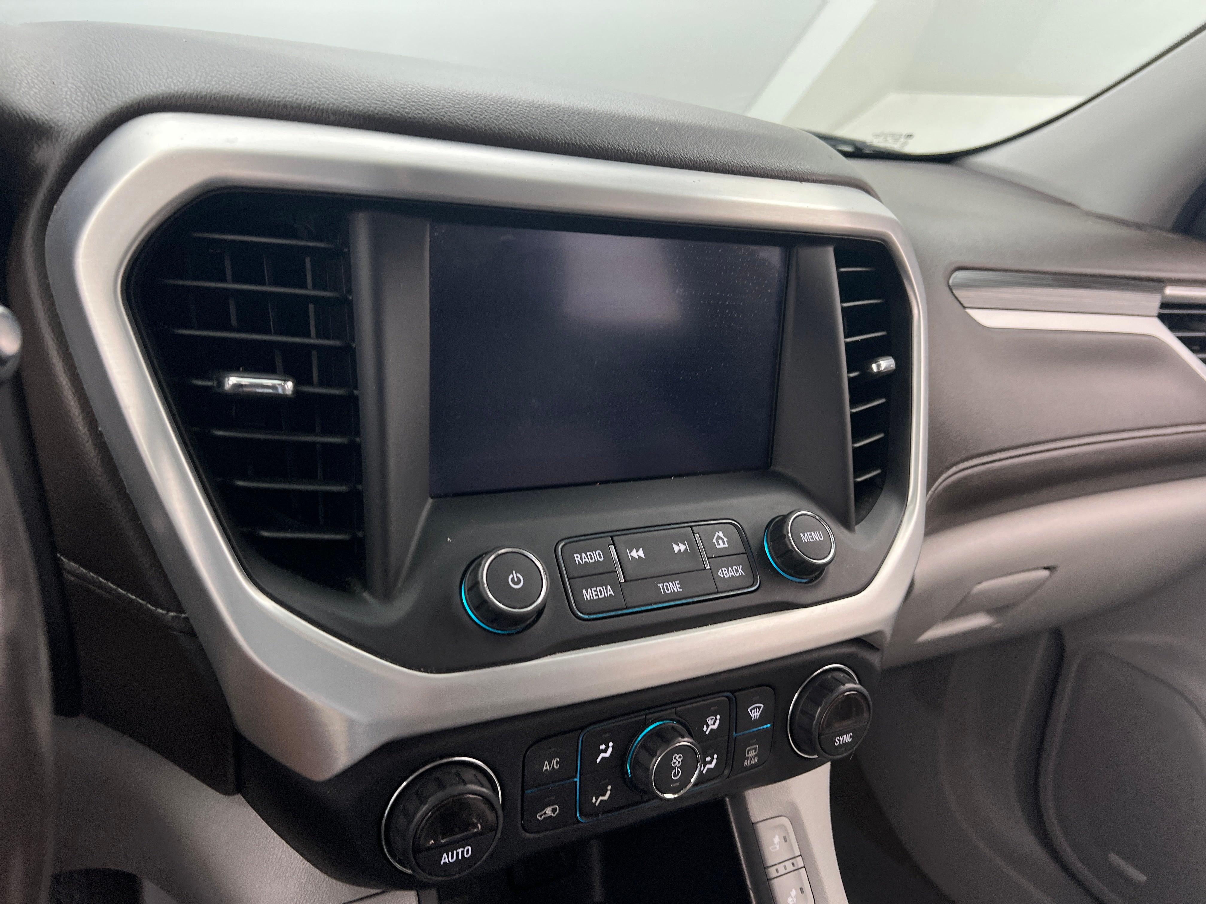 2019 GMC Acadia SLT 3