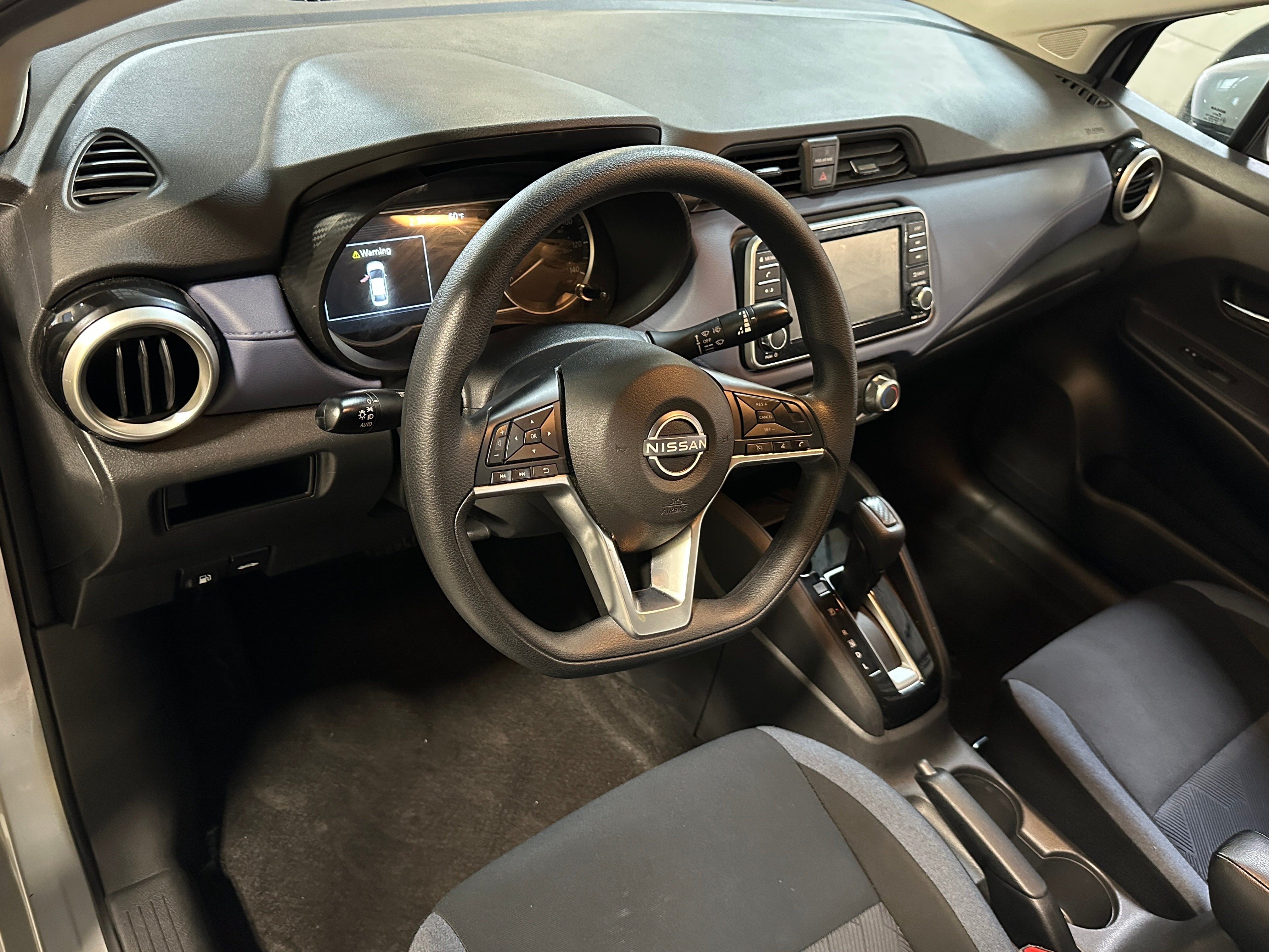2023 Nissan Versa SV 3