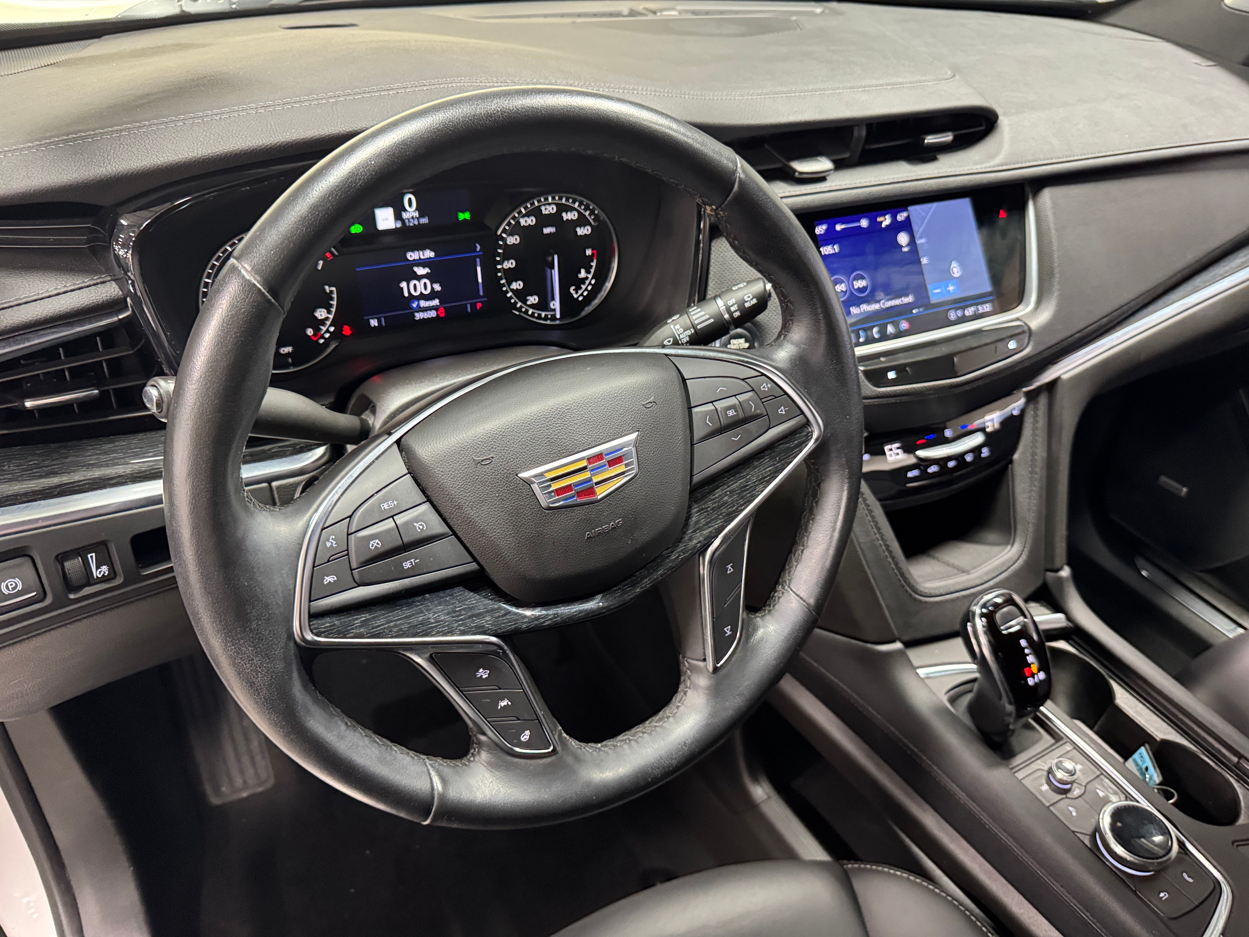 2023 Cadillac XT5 Premium Luxury 2