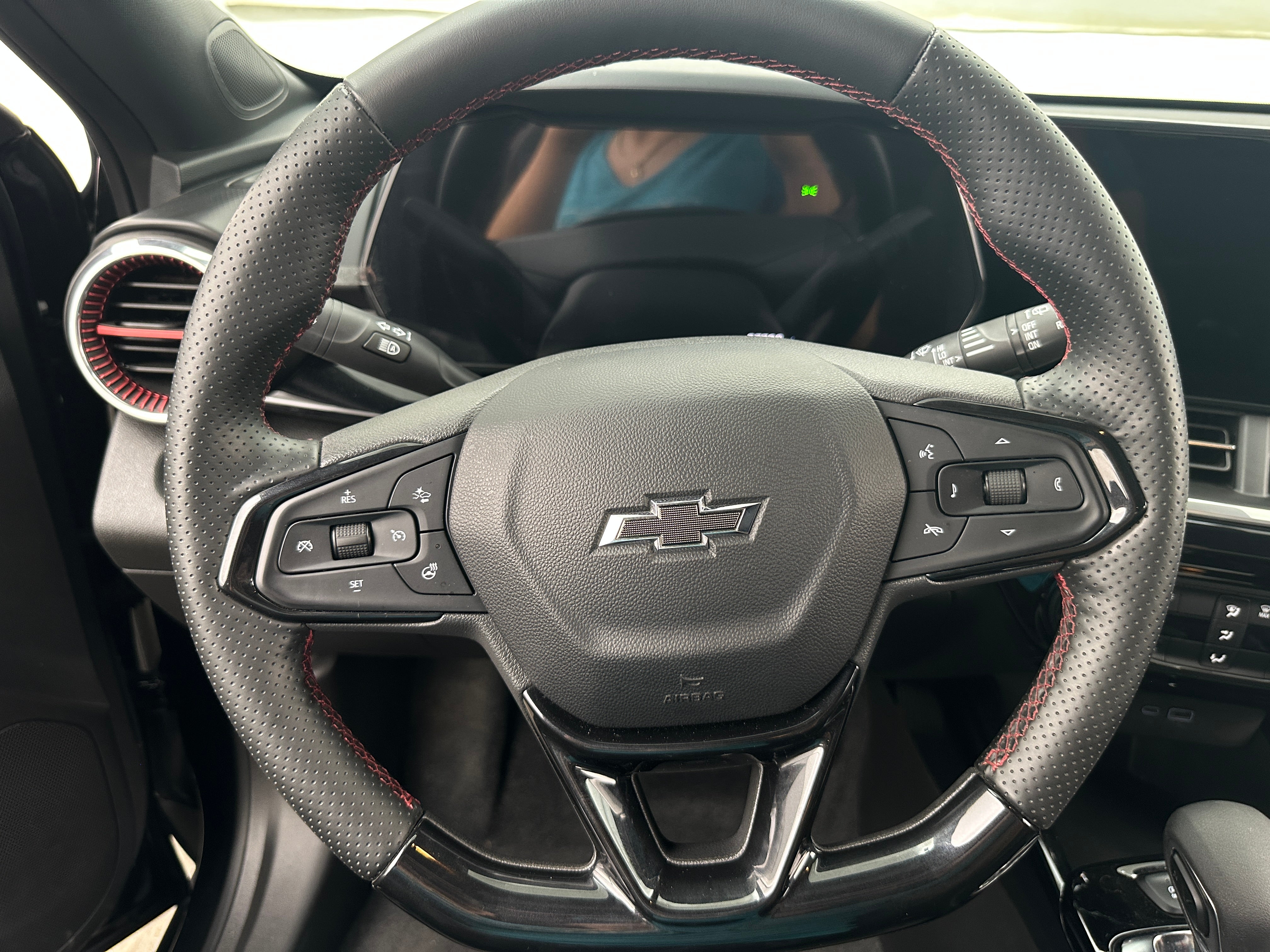 2024 Chevrolet Trax RS 5